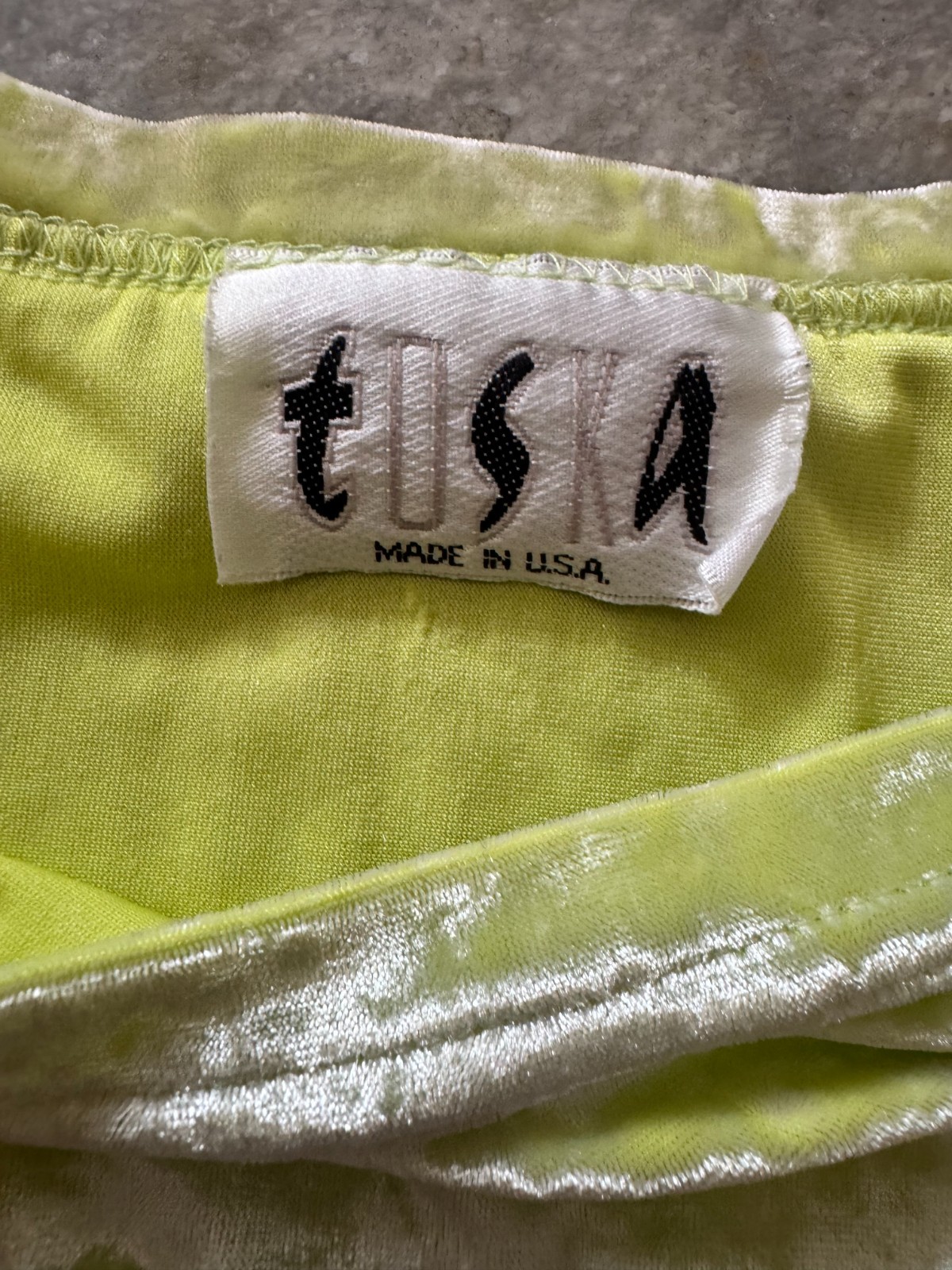 TOSKA 90s Grunge Crushed Velvet Top