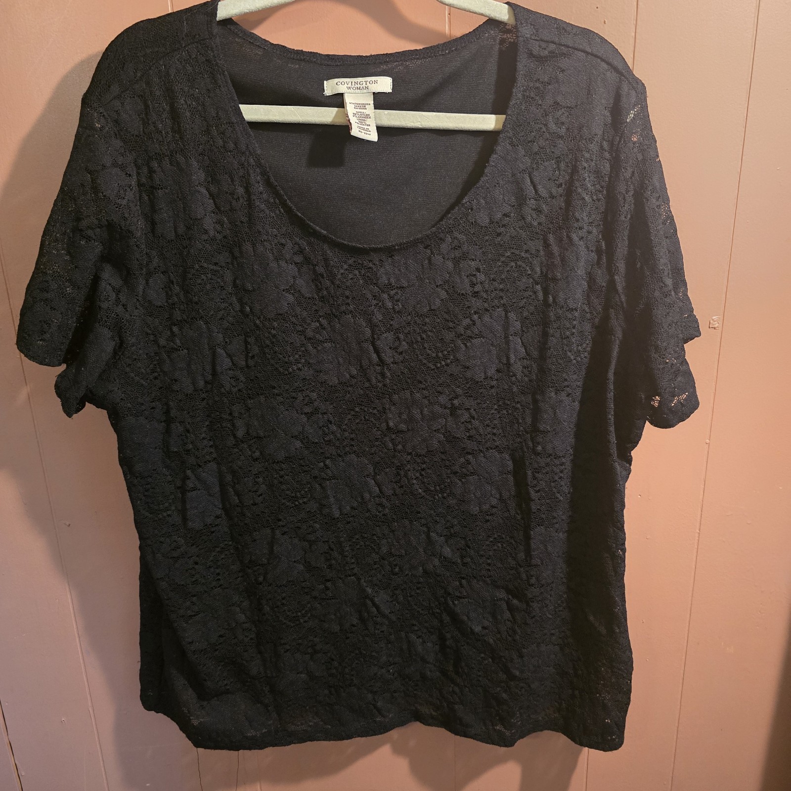 Covington Woman Size 20-22W Black Short Sleeved Lace Lined Top Blouse