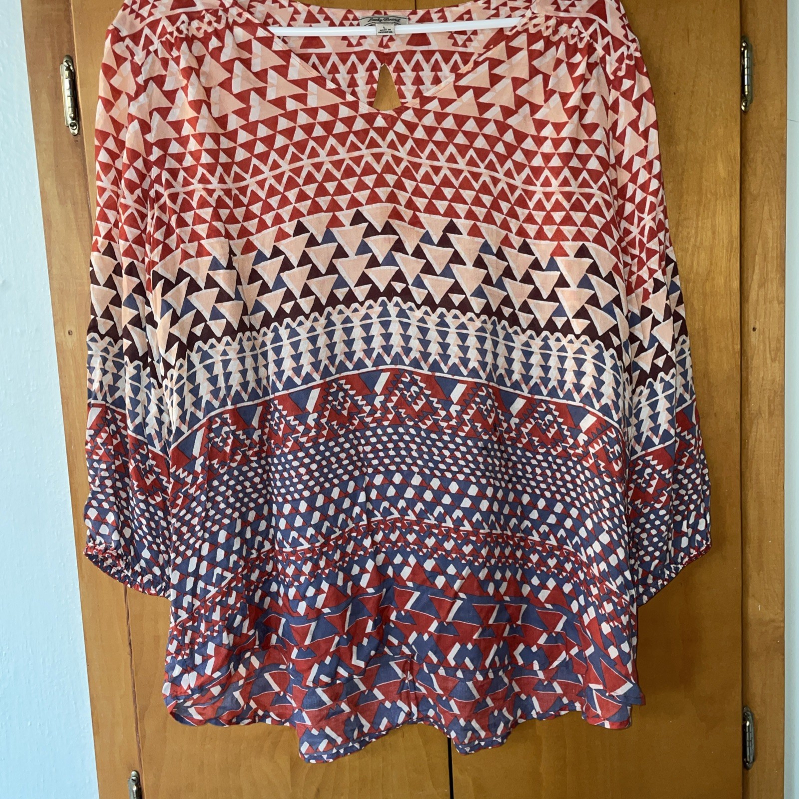 Lucky Brand Women’s Large Aztec Pattern Blouse Super Soft Neat Back FREE SHIP