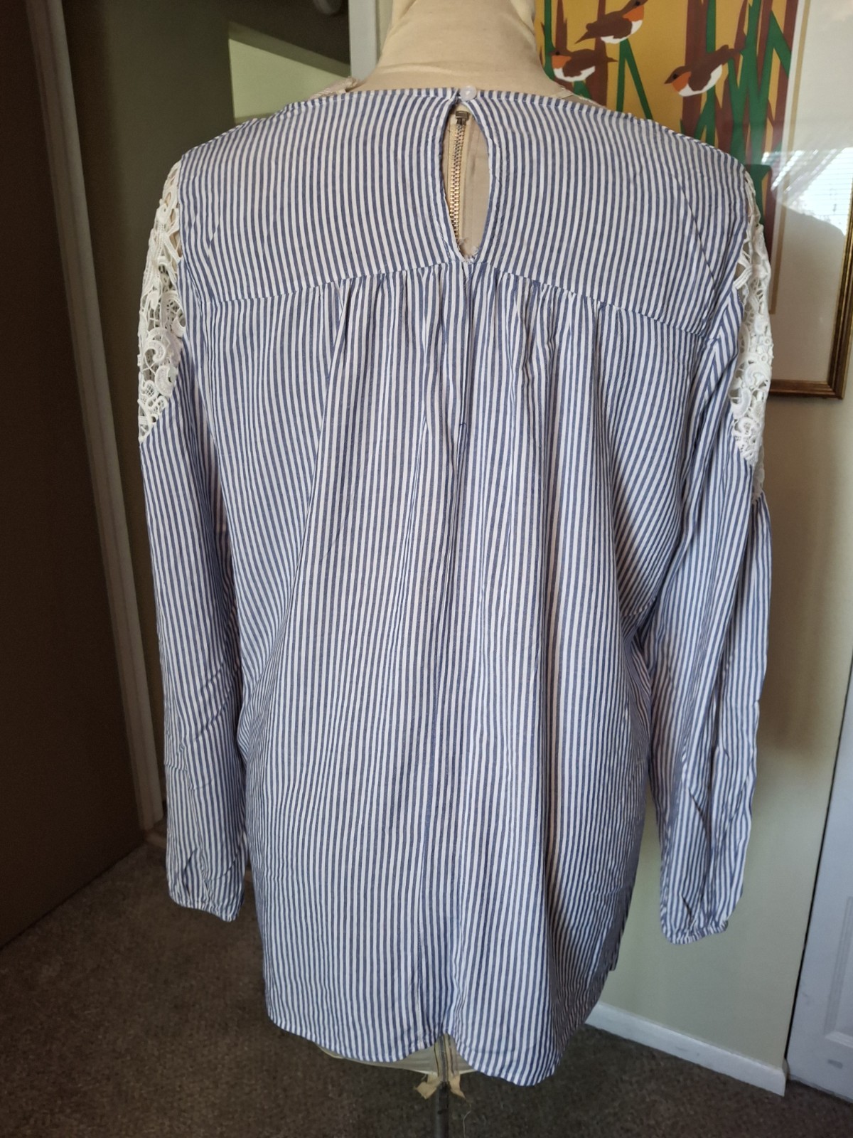 Lane Bryant Size 14/16 Top Long Sleeve Blue White Stripe Lace Insert Blouse