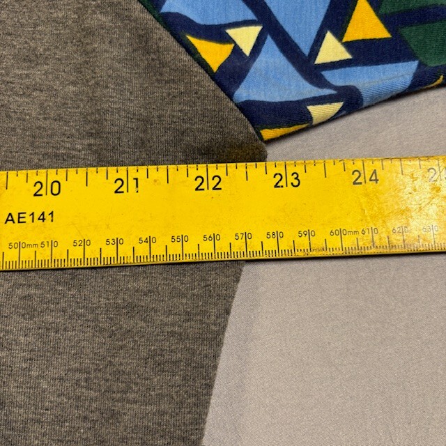 LULAROE | Heather Gray Blue Yellow Green Geometric Print 3/4 Sleeve T-Shirt 2XL