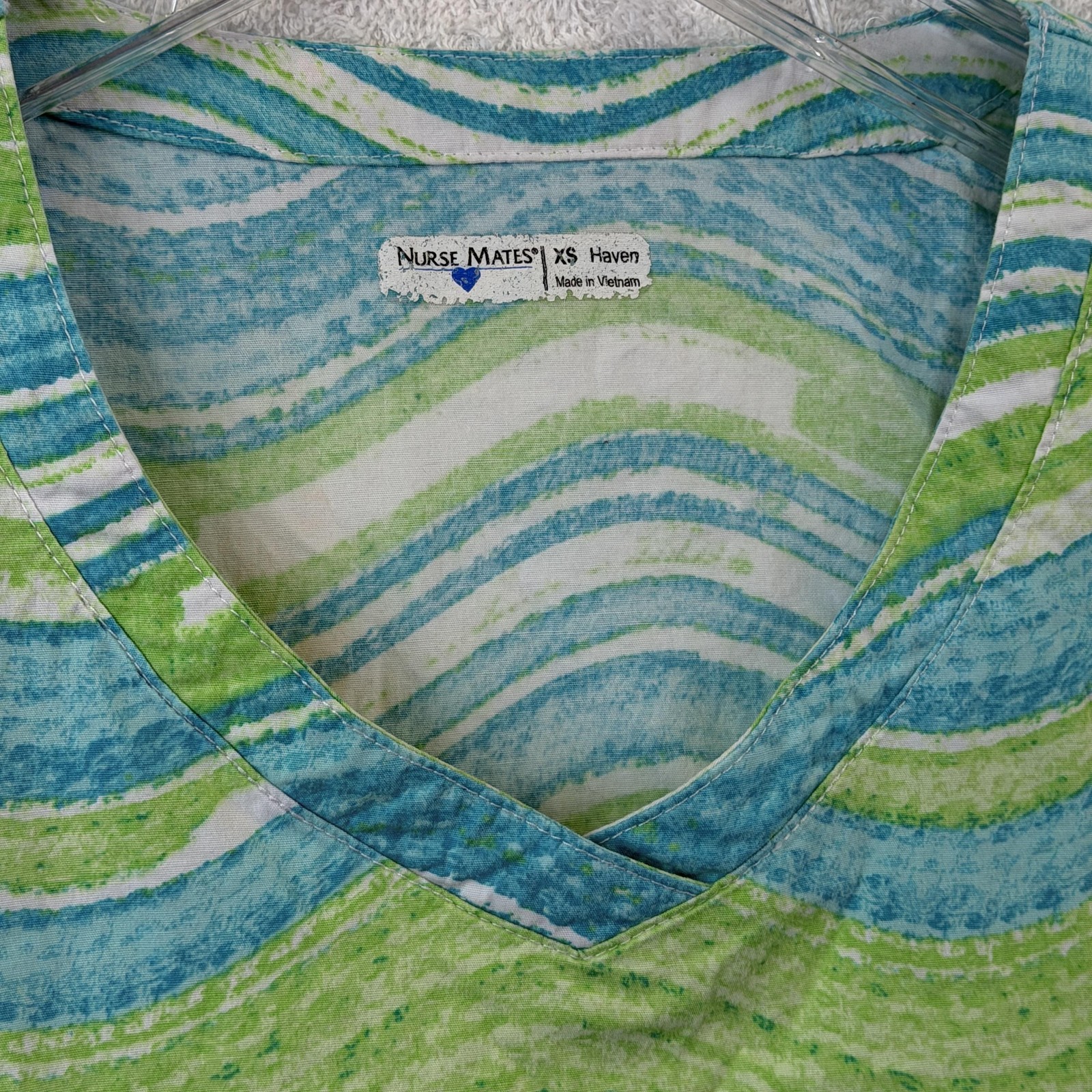 Nurse Mates Shirt Womens XS Blue Green V Neck Short Sleeve Scrub Tunic Top