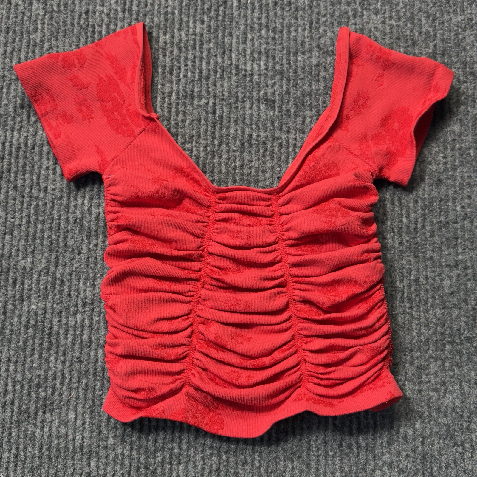 Intimately Free People Size XS/S Gotta Be You Seamless Tee Top Red NWOT