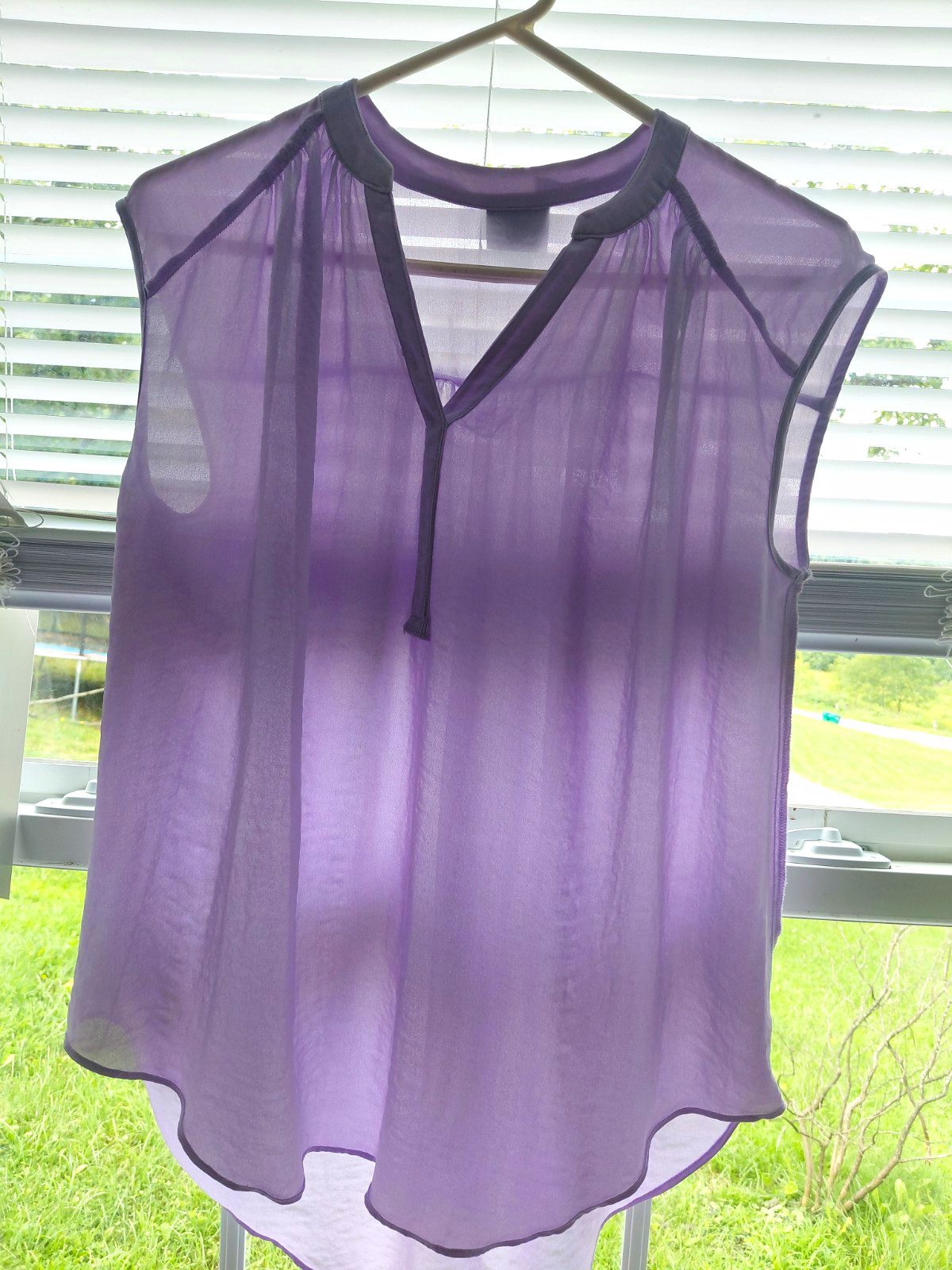 Worthington Women’s Purple Sheer Chiffon V-Neck Sleeveless Blouse XS
