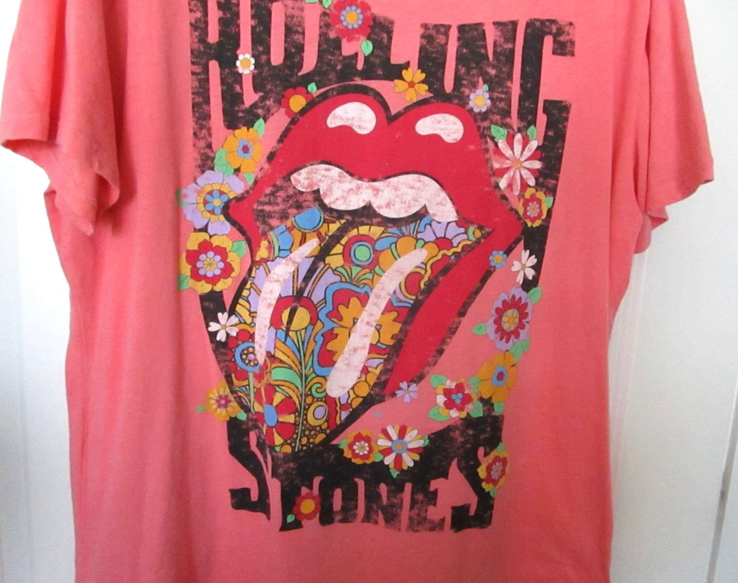 Rolling Stones Womens 80s Y2K Rock Band Retro Music T Shirt Pink Lips Tongue XL