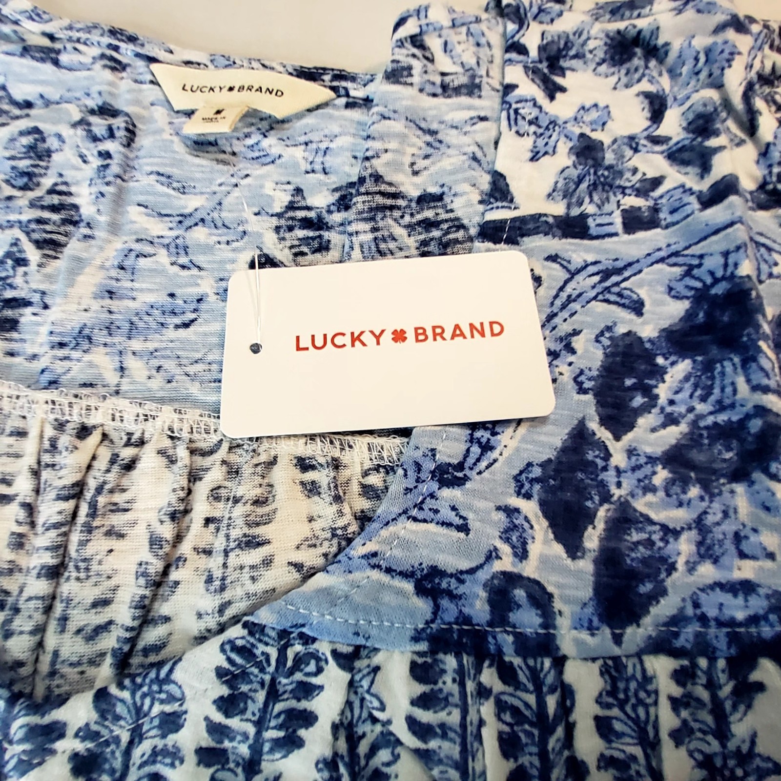 Lucky Brand Womens Blue & White Floral Cotton Top Size M breathable comfort