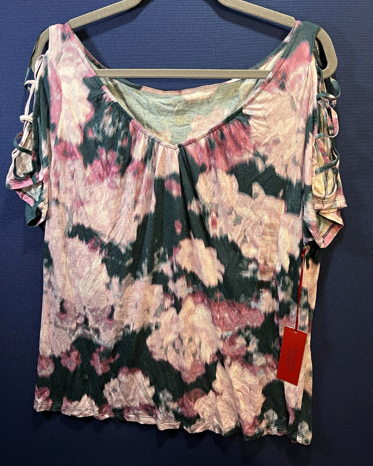 Jennifer Lopez Women’s Pink/Green Floral V-Neck Lace-Up Sleeve Blouse size XXL