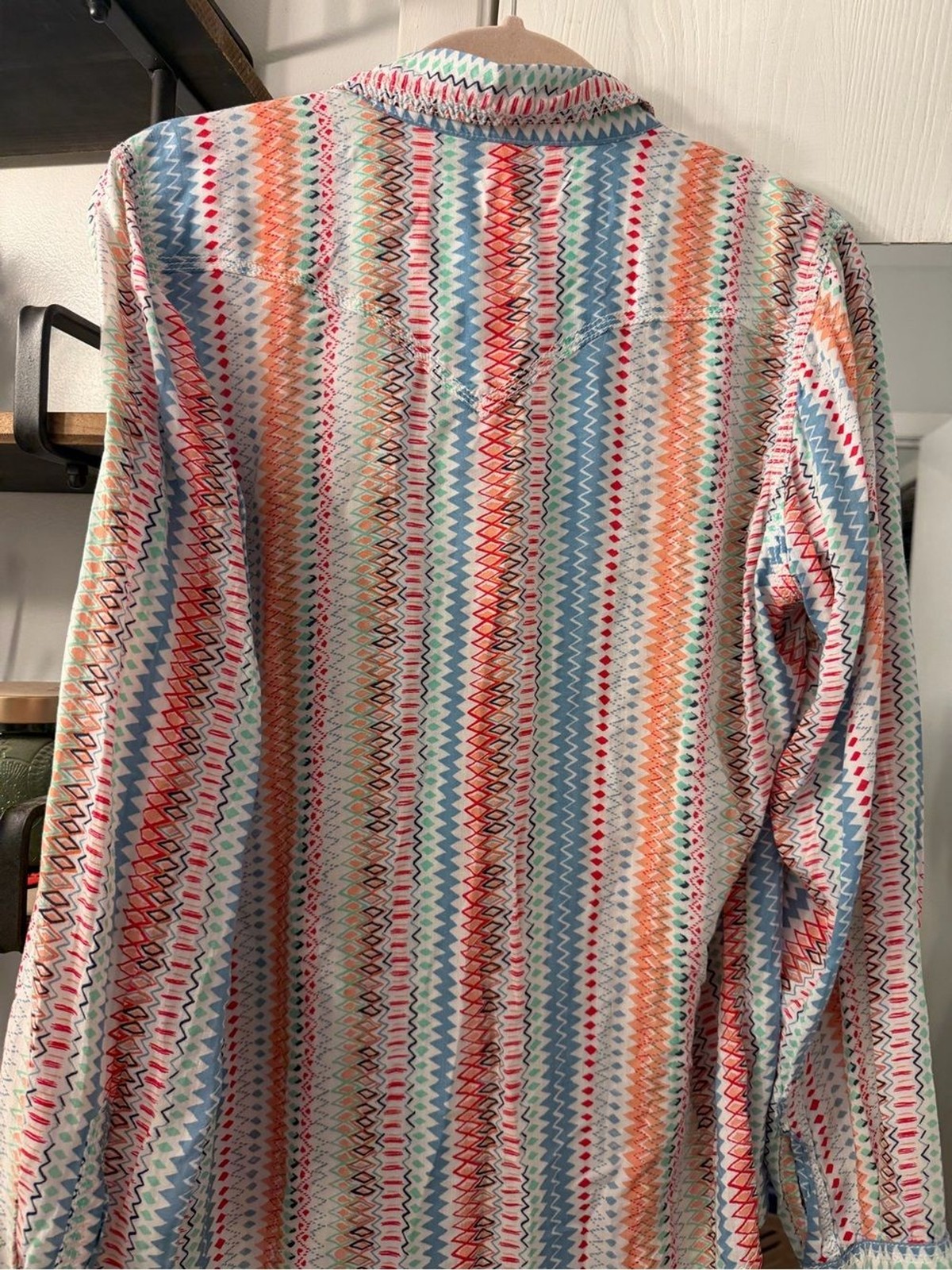 Wrangler Rock Colorful Zigzag Button-Up Blouse – Multicolor