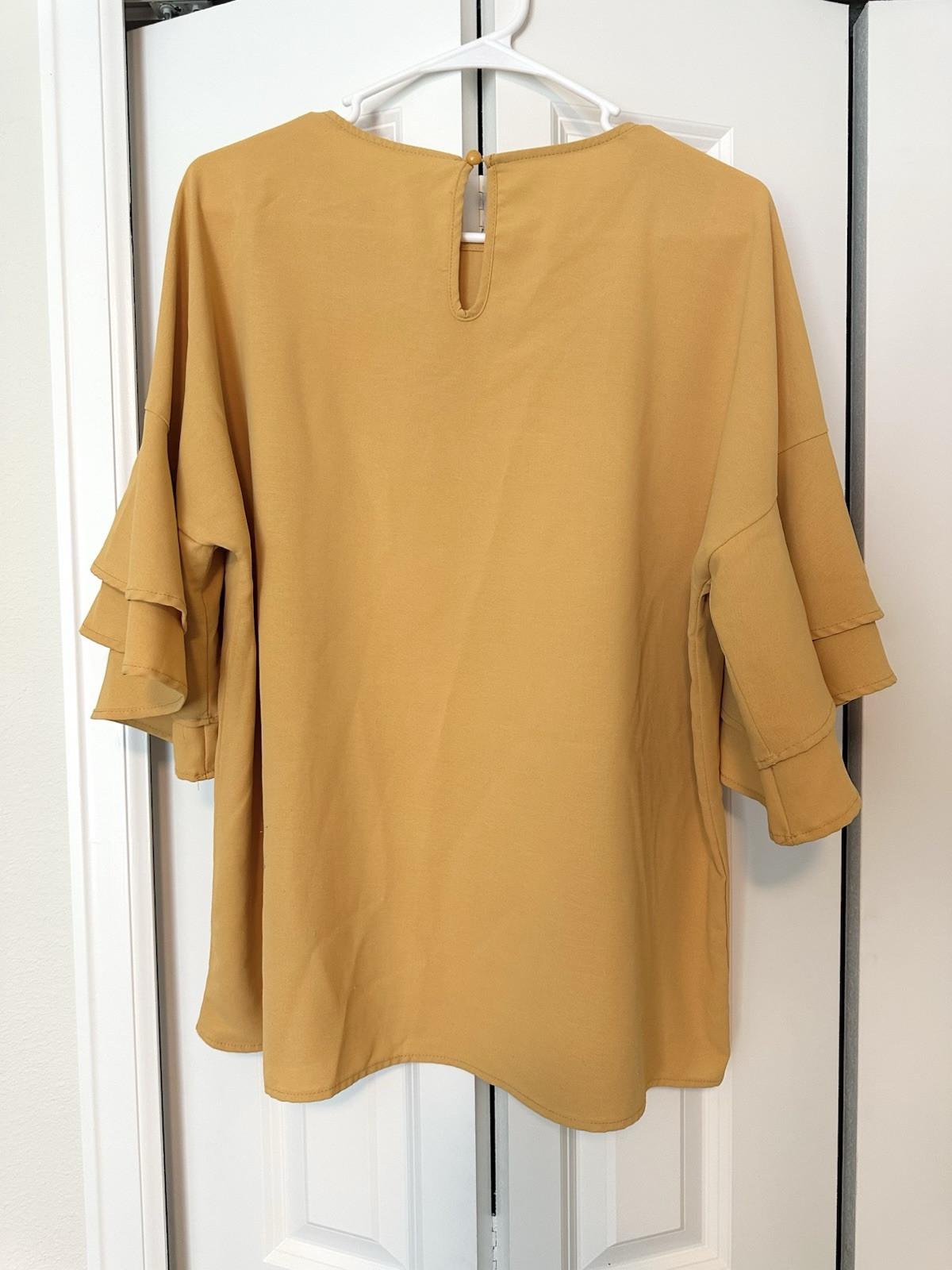 Luvamia Yellow Crewneck Blouse Bell Sleeve Ruffles Womens Shirt Size XL