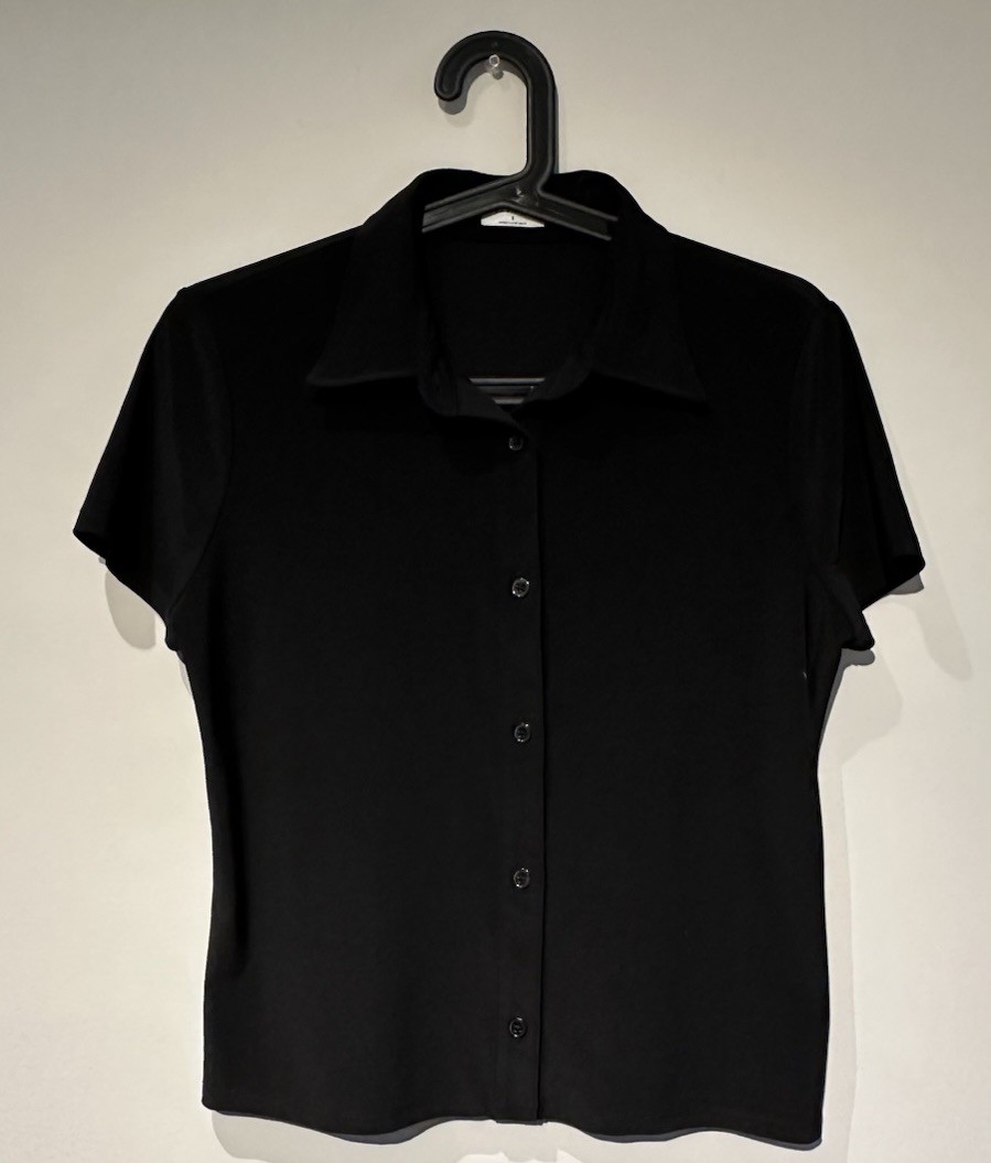 Aritzia babaton T-shirt Black Size Small