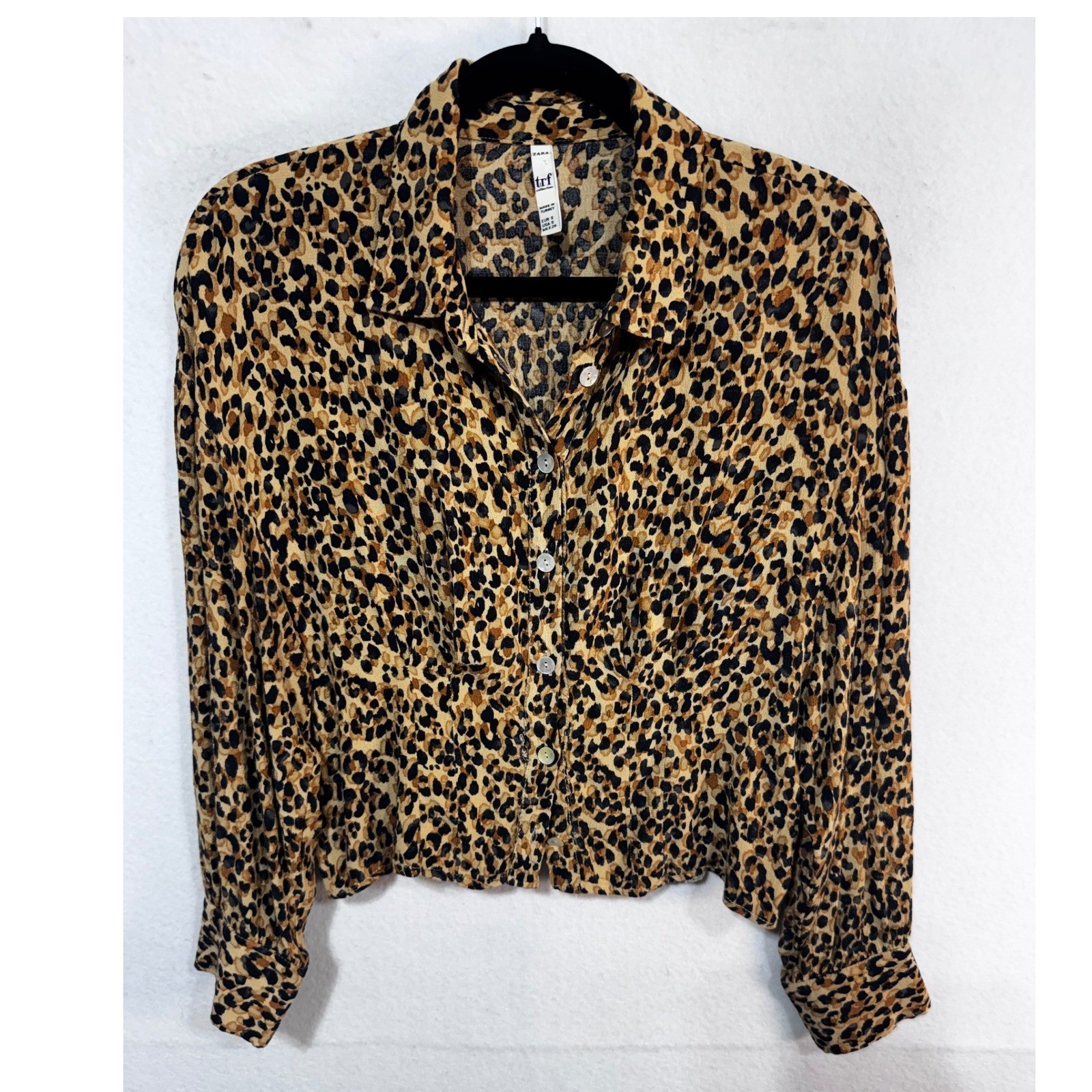 Zara Women’s Small Tan Leopard Print Button Down Cropped Blouse Animal Print