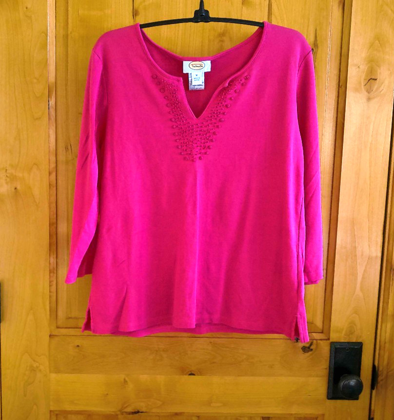 TALBOTS VTG SIZE M PULLOVER 3/4 SLEEVE DEEP ROSE NOTCH NECK W/ACCENTS MACAU COTT