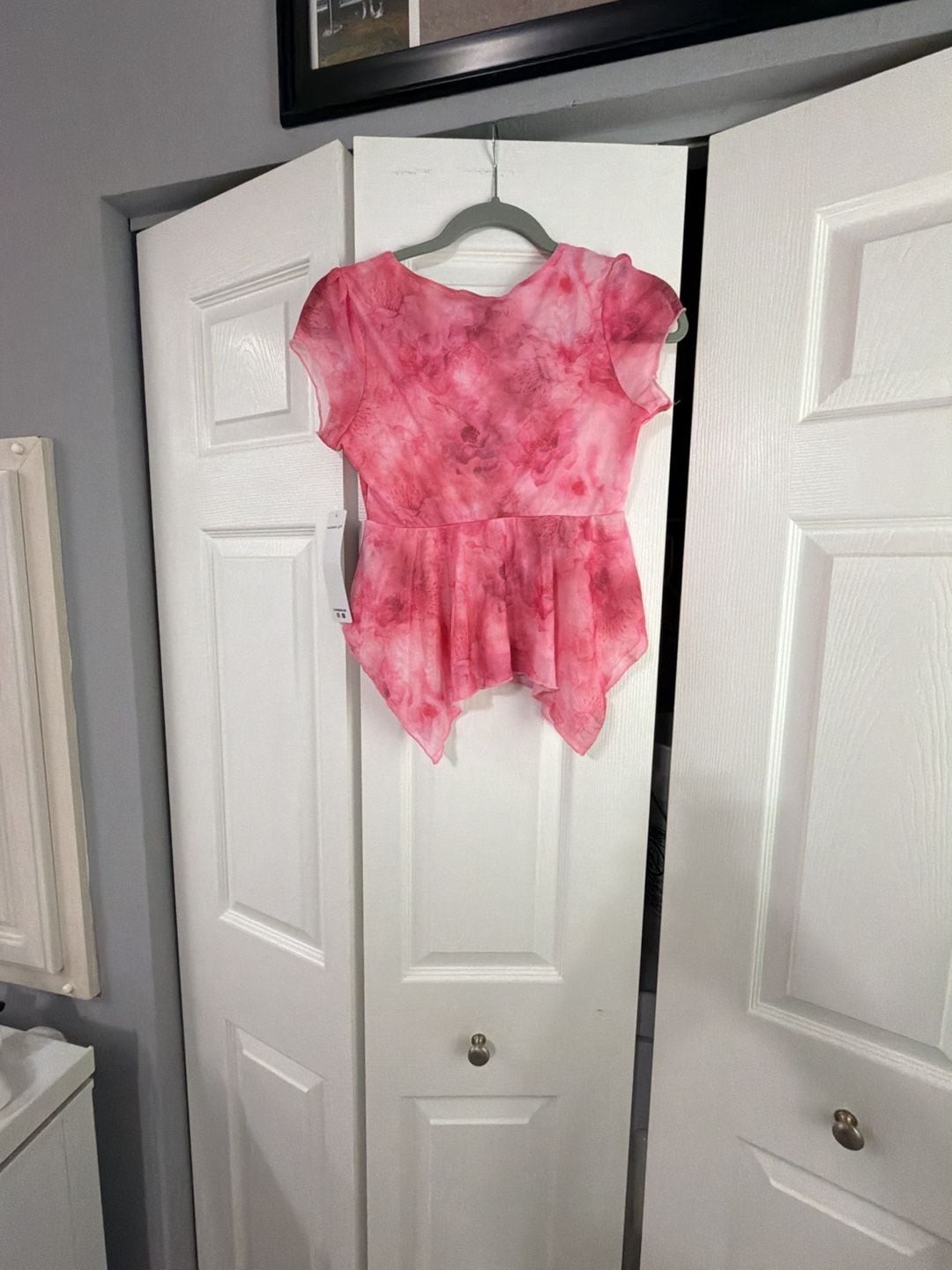 Madden Girl Pink Floral Mesh Asymmetric Peplum Top