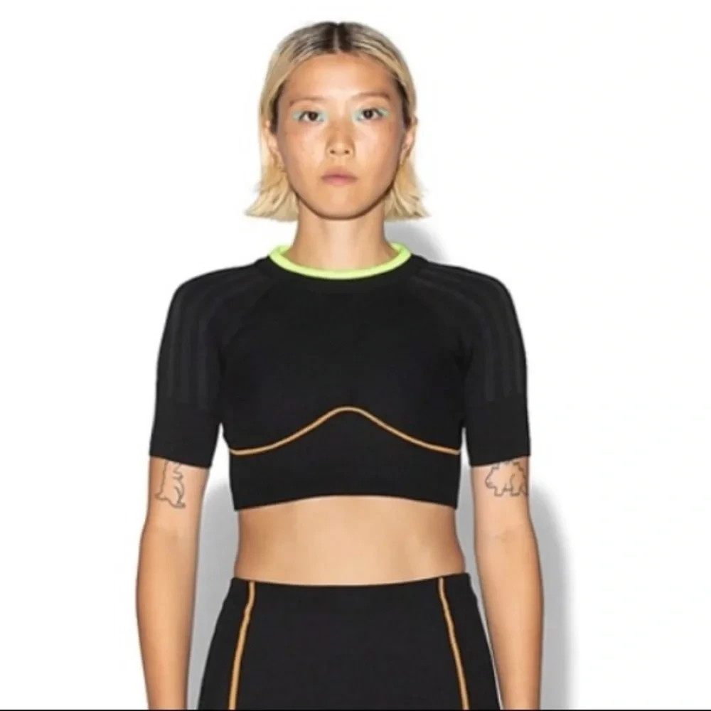Super Cute & Comfy Ivy Park X Adidas Knit Crop Top in Black Mesa – Size S