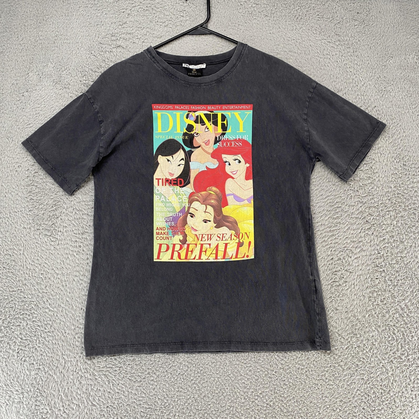 Zara Disney Princess T-Shirt Womens Medium Gray Graphic Tee Mulan Ariel Belle