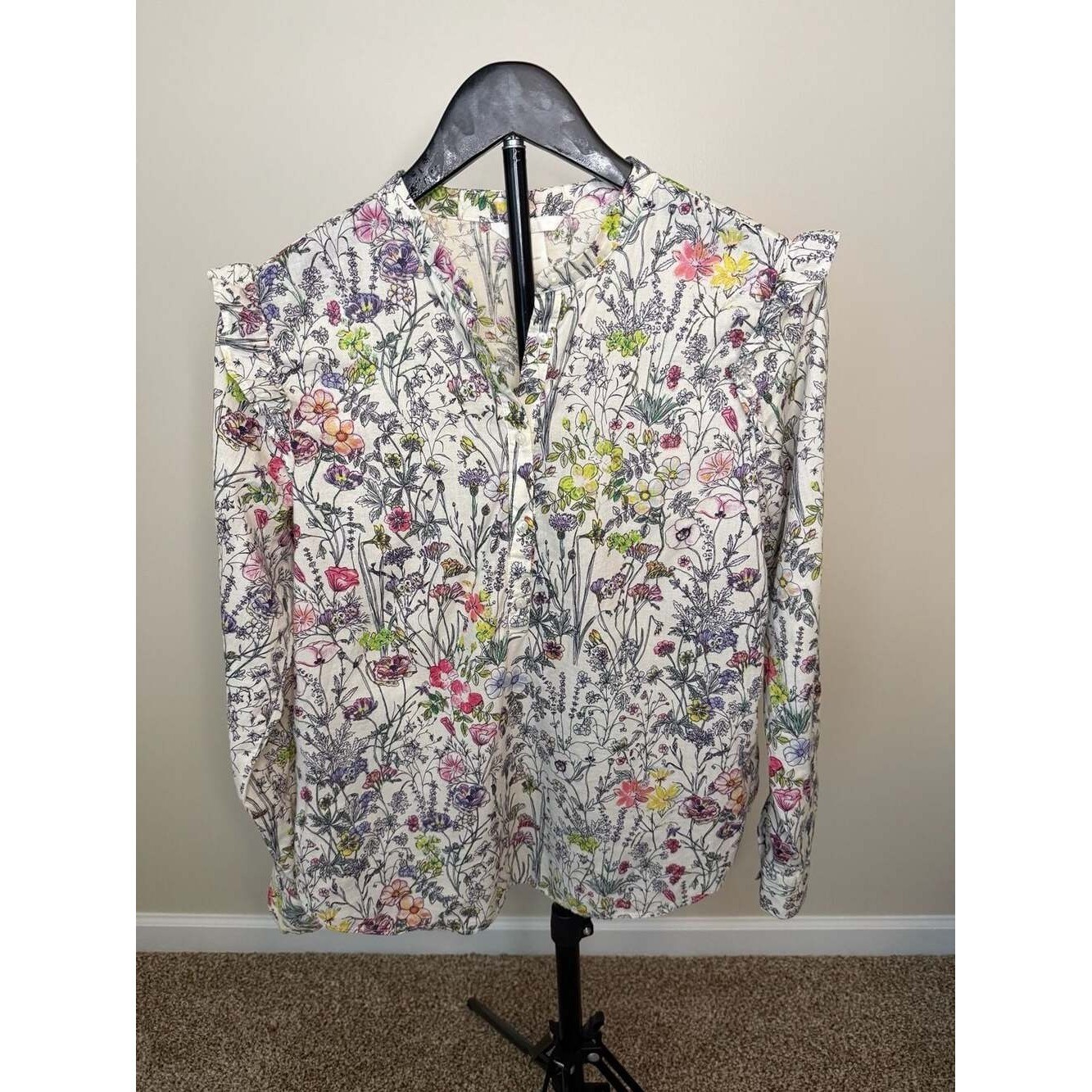 ☀️H&M Wildflower Floral Ruffle Shoulder Long Sleeve Blouse Size 8