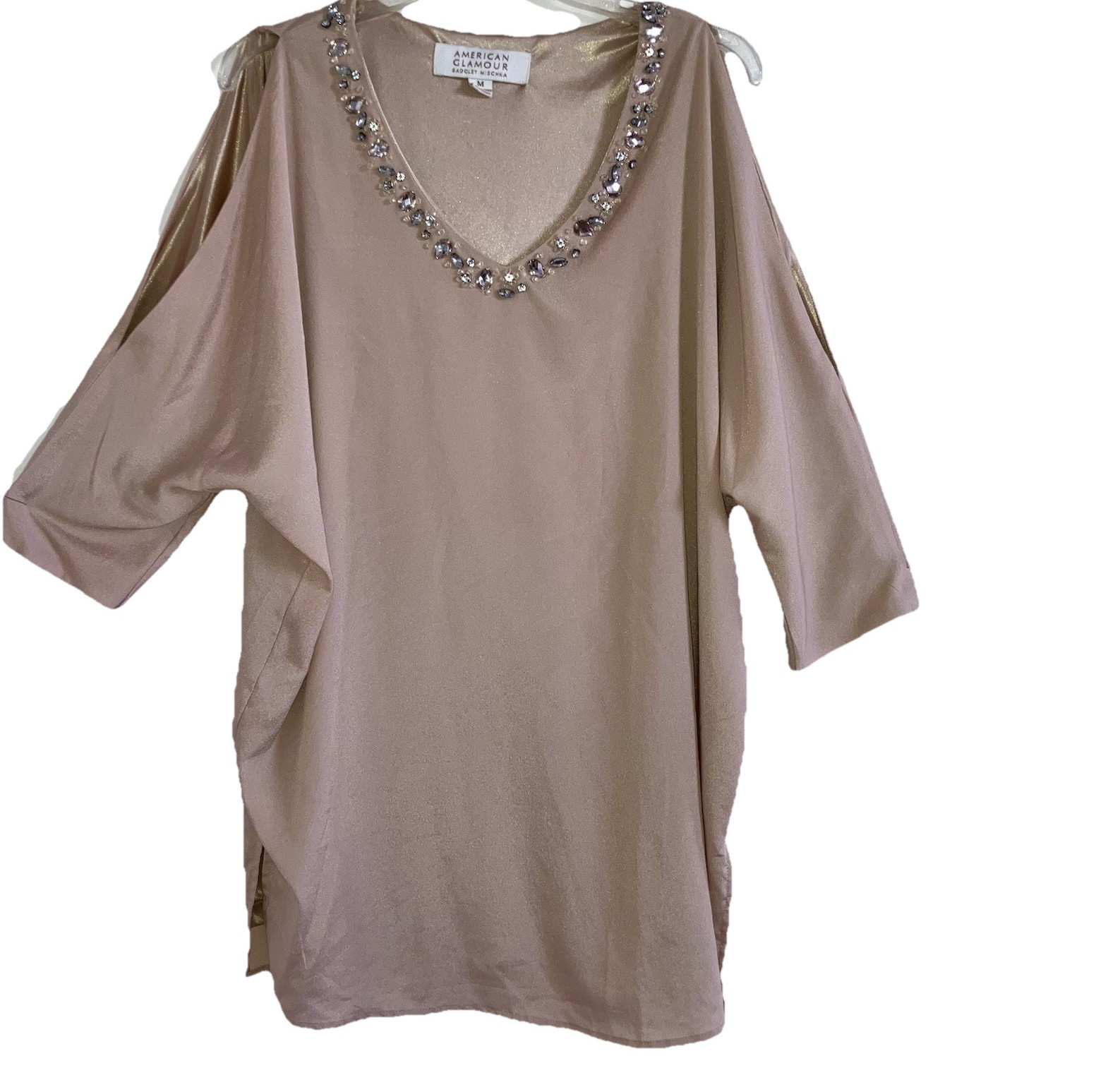 BADGLEY MISCHKA sz M Cold Shoulder Rhinestone Tunic Top Neutral Beige Evening