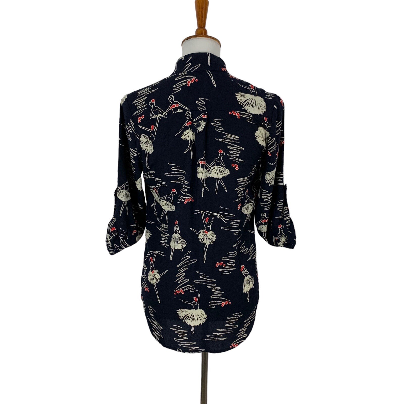 Cals Blouse XS Navy Floral 34 Sleeve Button Down Lightweight Boho Chic