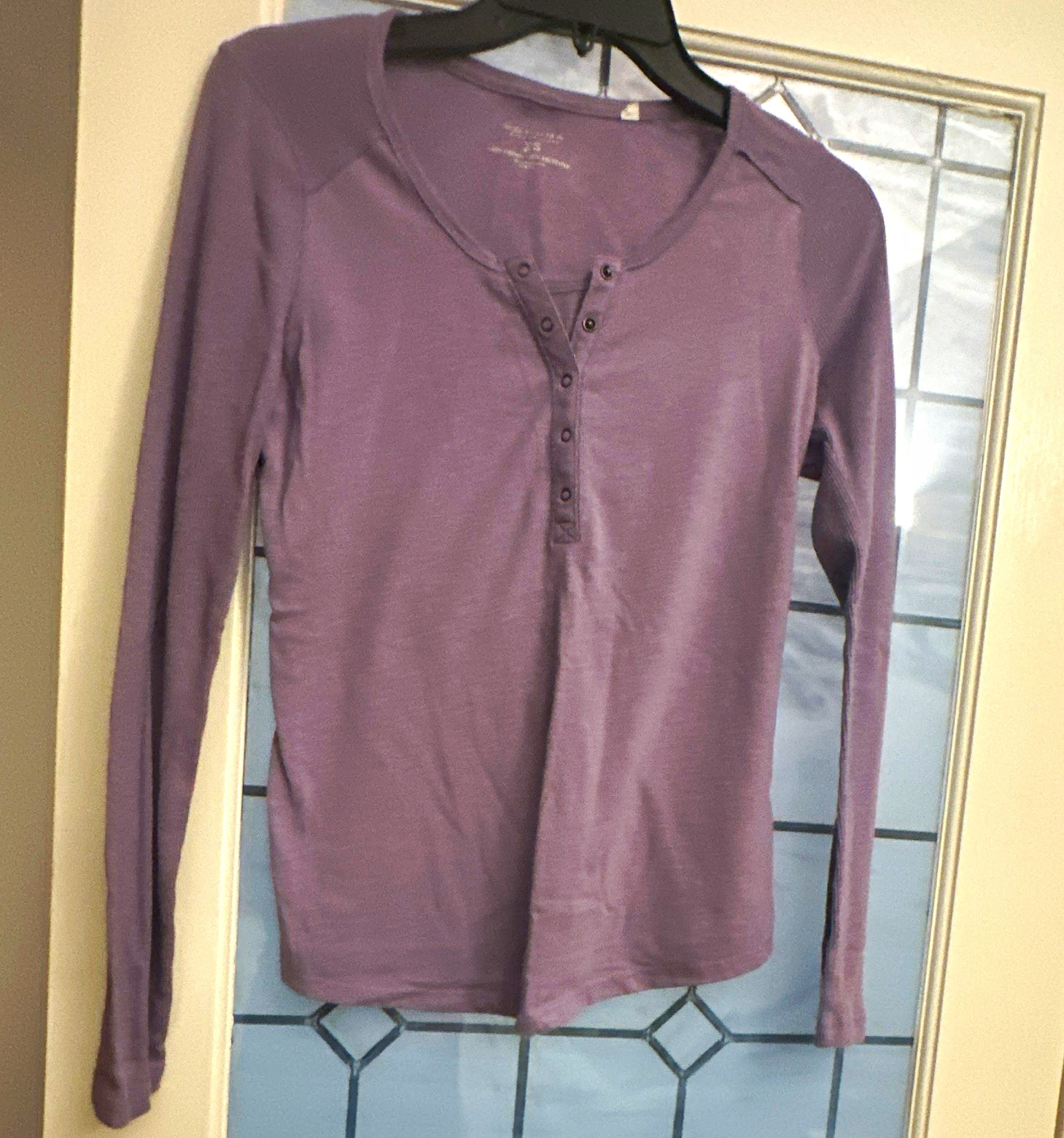 Sonoma Women’s XS Purple Solid Henley Neck Long Sleeve Button Knit Top