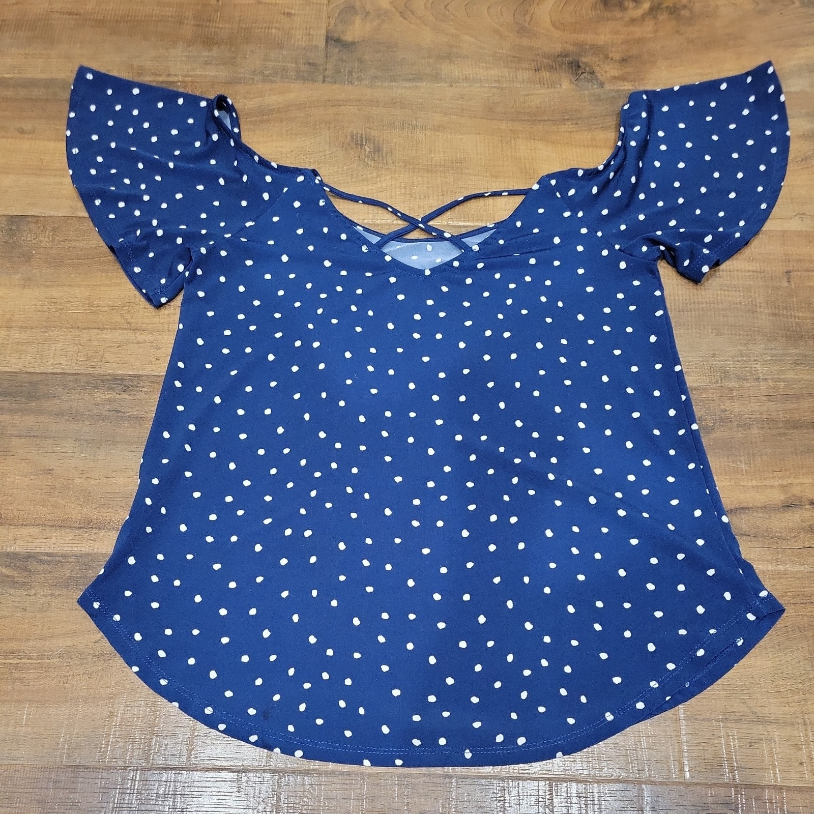 Kaileigh Navy Blue Polka Dot Cold Shoulder Flutter Sleeve Top XS