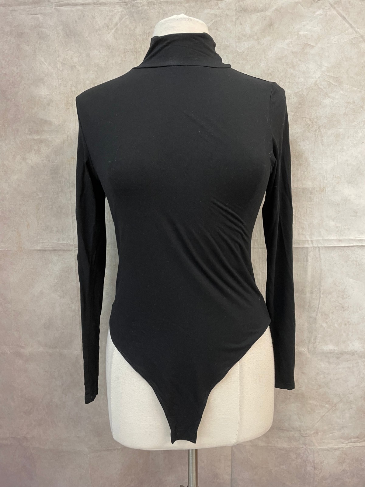 Mangopop Collection Long Sleeve Bodysuit Black Women’s Size L