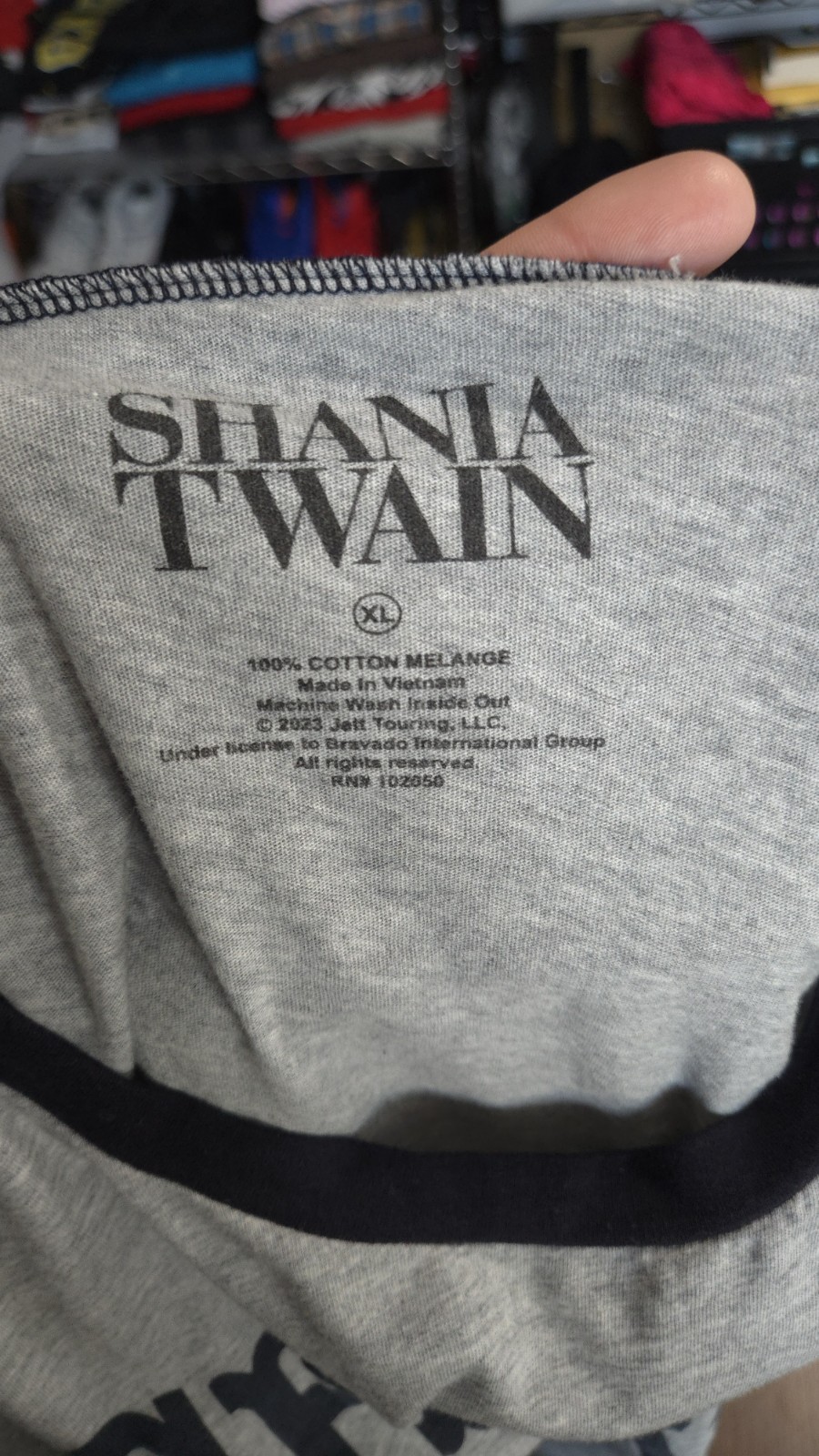 Official Shania F’n Twain Tour Womans XL Country Music Concert Gray Shirt XL233