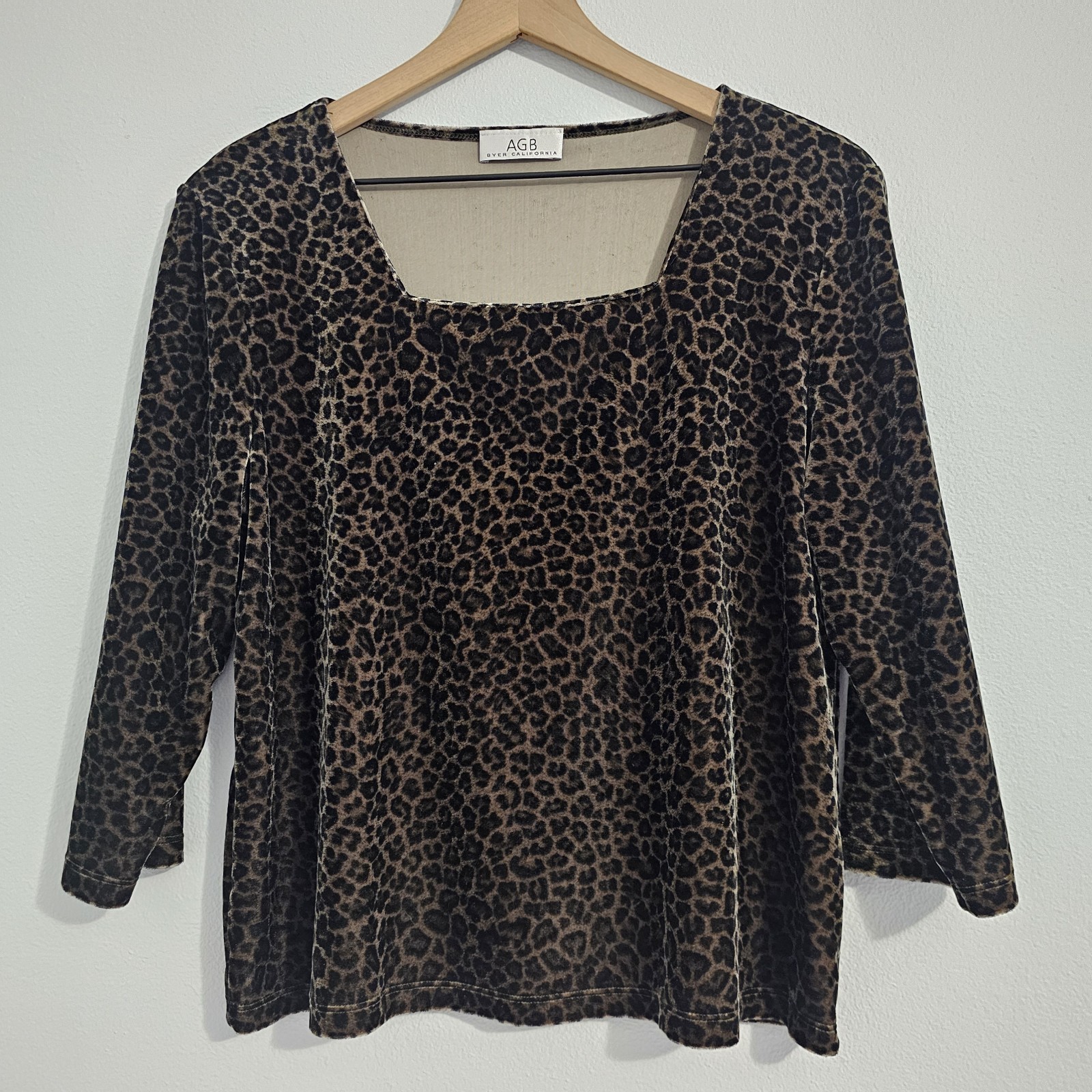 Vintage 80s-90s AGB Byer California Green Animal Print Velvet Blouse Size Large
