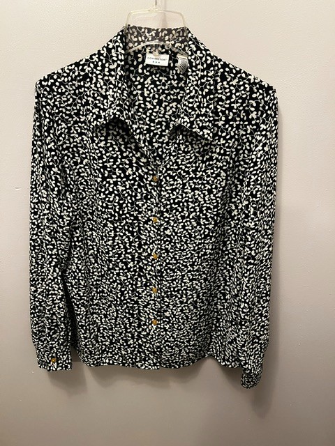 Women’s Covington Blouse, Size XL, White/Black Floral Pattern, Button, Ex Cond!