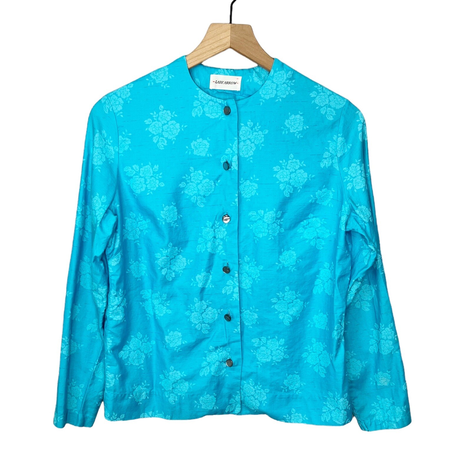 Vintage Vtg Lady Arrow Floral Embossed Button Top Women’s Size Large Blue