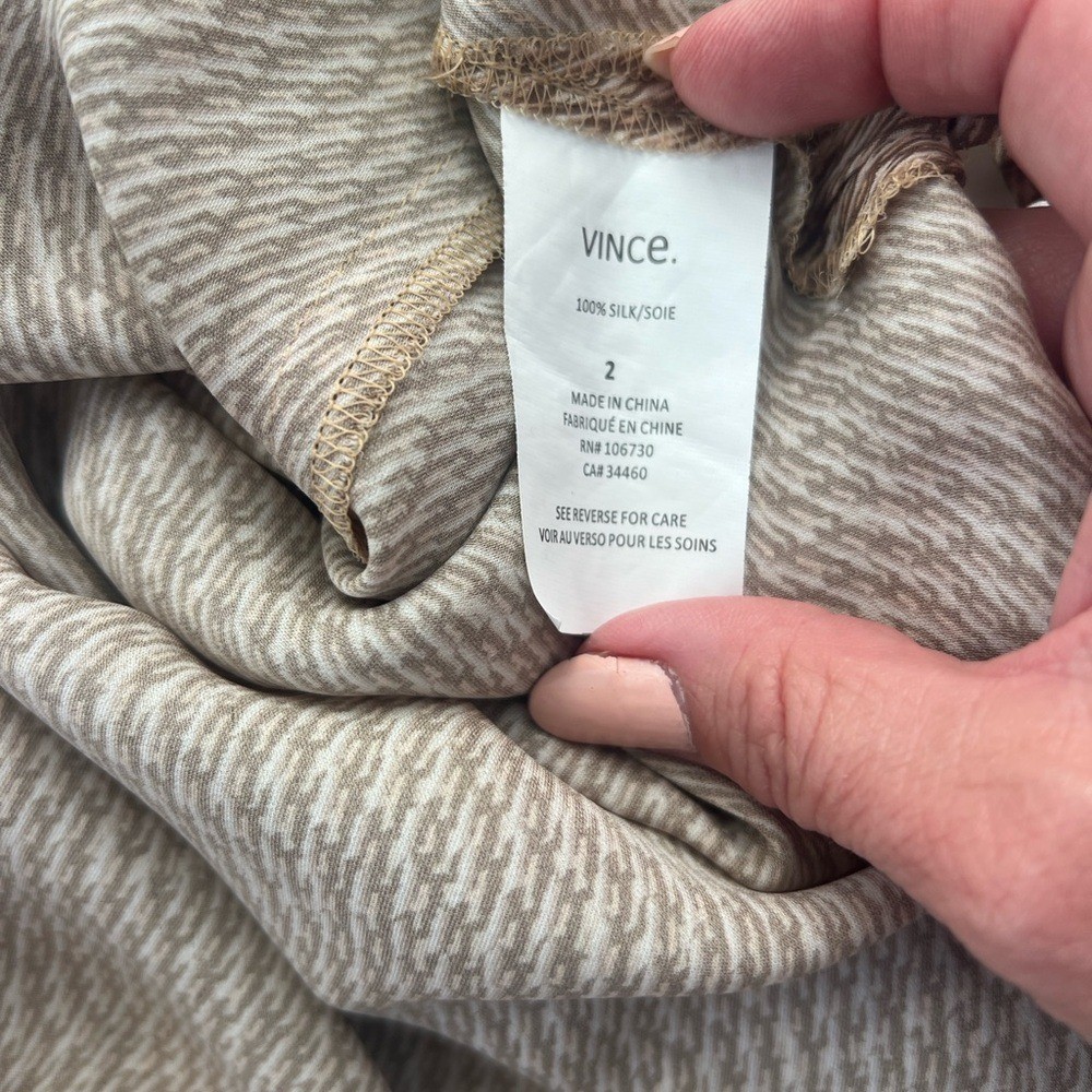Vince silk pale peach and tan Blouse size 2