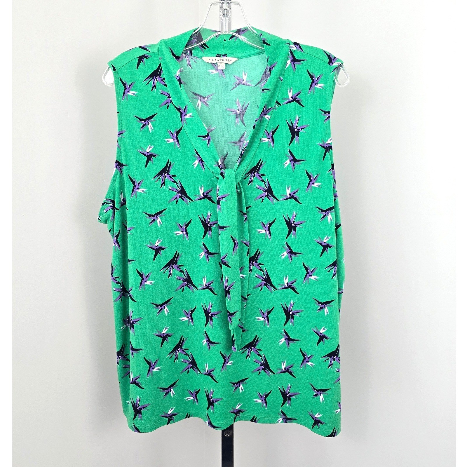 41 Hawthorn Tie Front V-Neckline Sleeveless Print Top Green Multicolor XXL