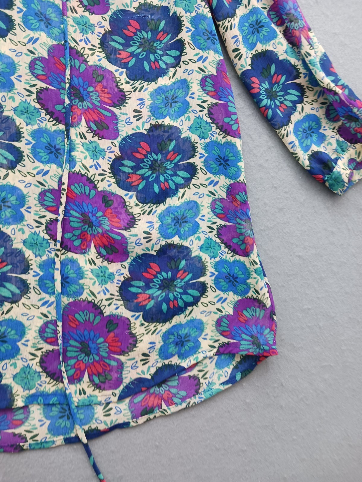 Twentyone Women’s Casual Blouse M Blue Floral 3/4 Sleeve Work Stylish Quality