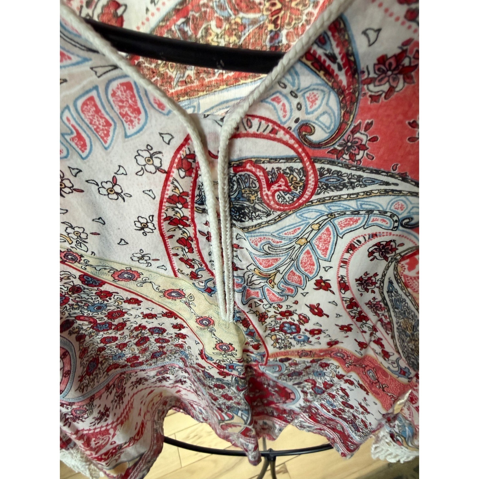 Sundance Womens Red Paisley Floral Rayon Boho Blouse Fringe Tassels Size M