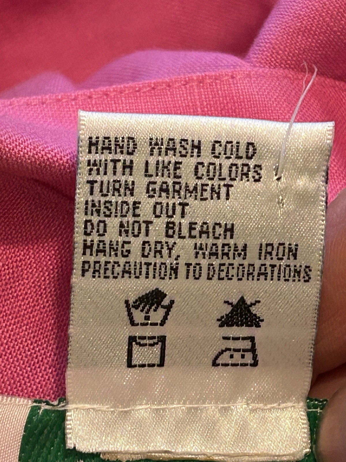 Quacker Factory Women’s 2X Pink Linen Blouse Embroidered Flip Flop Sandals