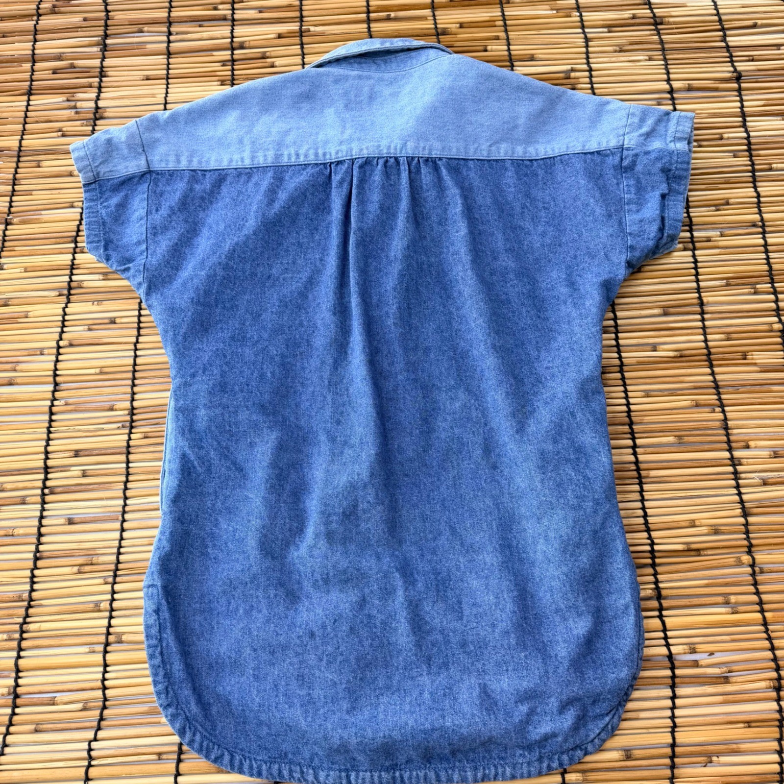 Free Assembly Two Tone Colorblock Denim Top XS Blue Short Sleeve Button Down
