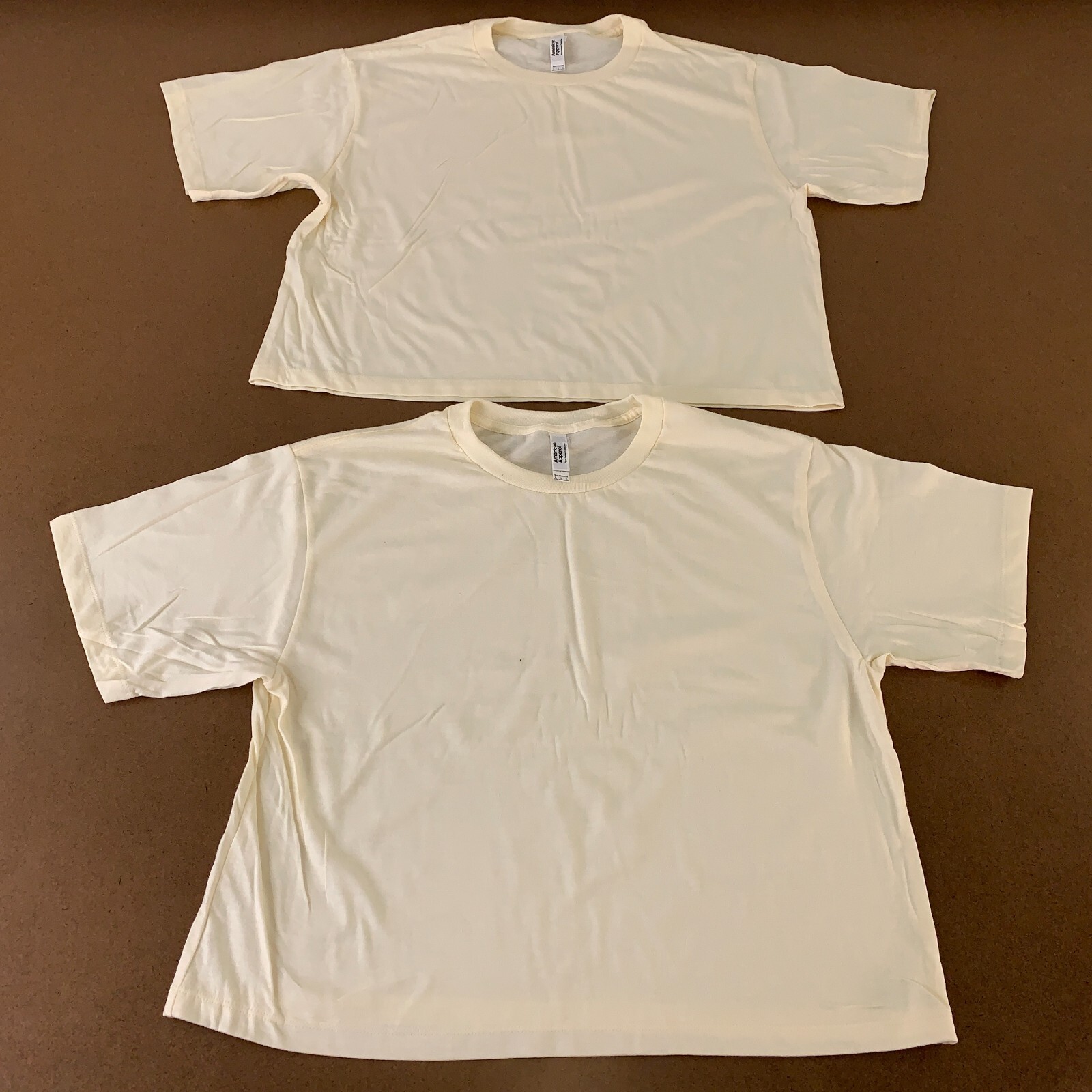Lot of 2 American Apparel Women’s Large Ivory Short Sleeve Cropped T-Shirts New