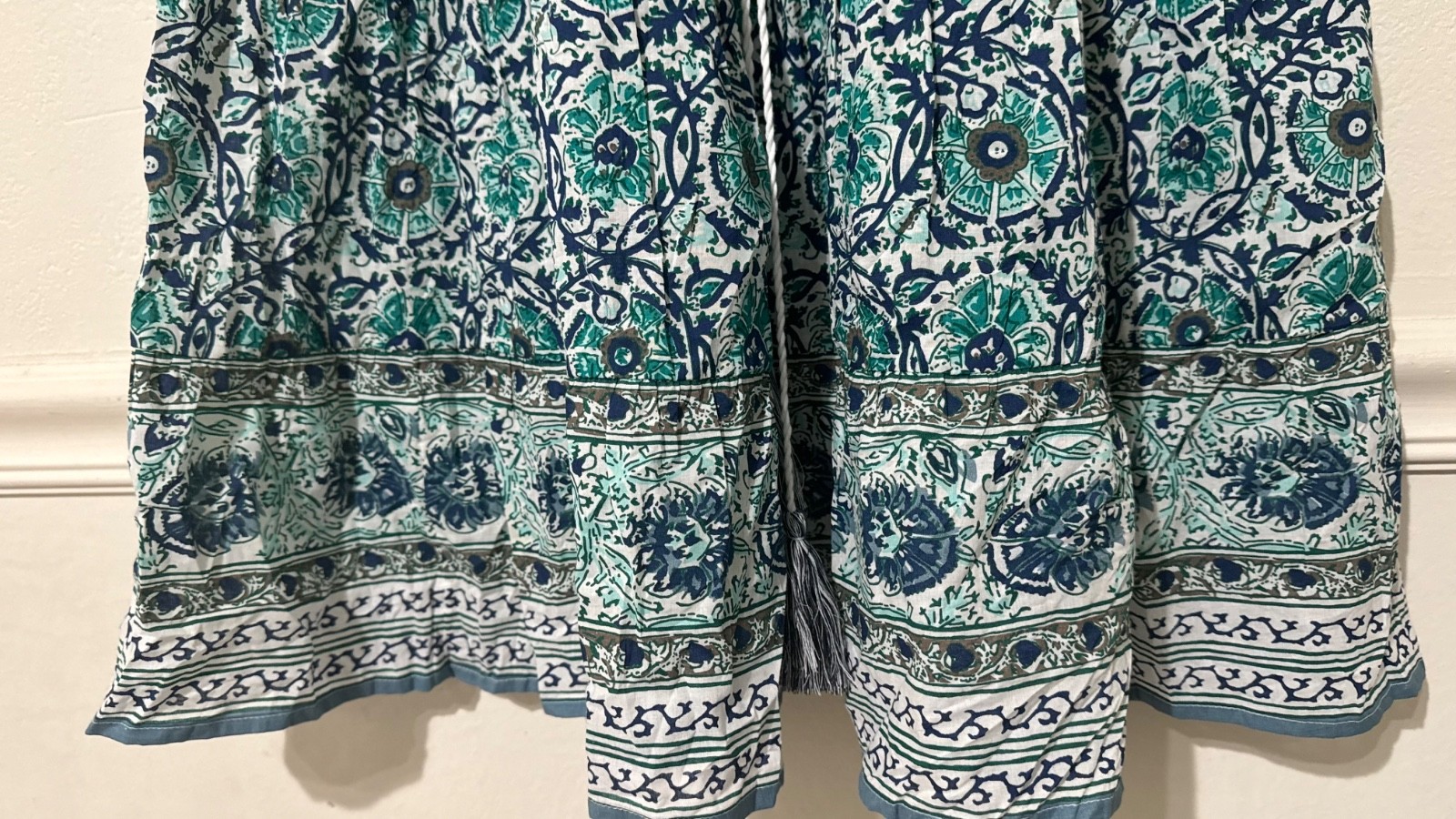 Soft Surroundings Women Petite Extra Small embroidered Pastel Green Midi Dress