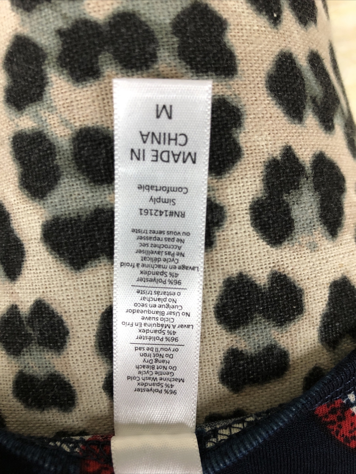 NWT Lularoe Womens M Classic Tee T-Shirt NWT Size Medium