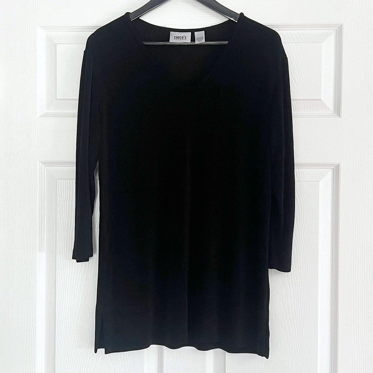 Chico’s Travelers 3/4 sleeve black slinky tunic stretch top size 2 Large