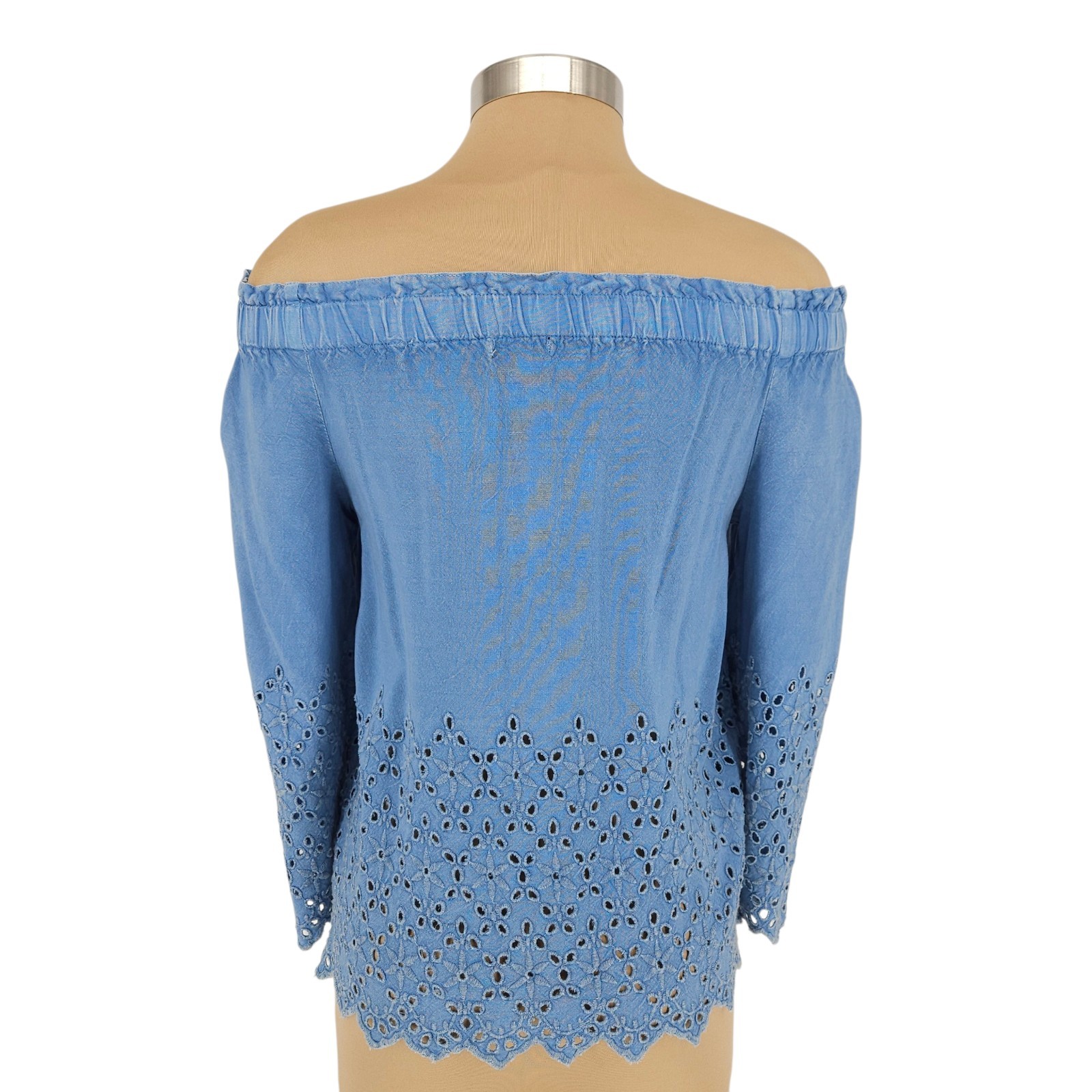 Style Envy Shirt Blue Embroidered Floral Eyelet Off Shoulder Long Sleeve Small