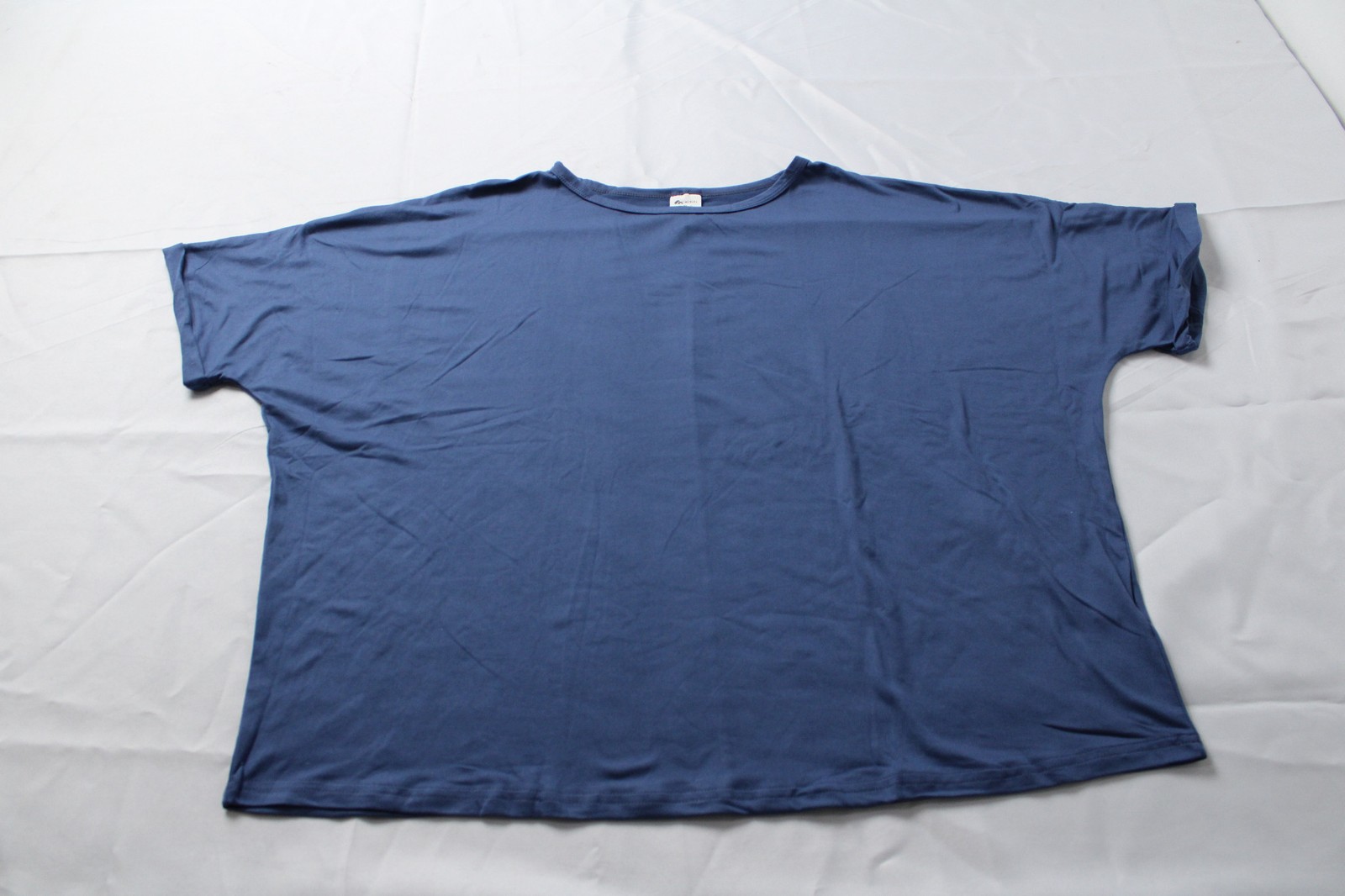 Misifi Women’s Round Neck Solid Print Short Sleeve T-Shirt NC3 Blue Size XL NWT