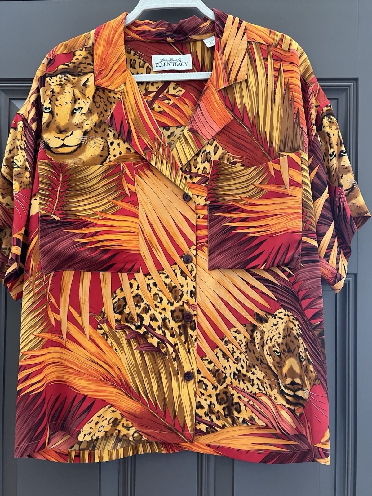 VTG Linda Allard Ellen Tracy Silk Cheetah Jungle Bold Animal Print Shirt Korea 6