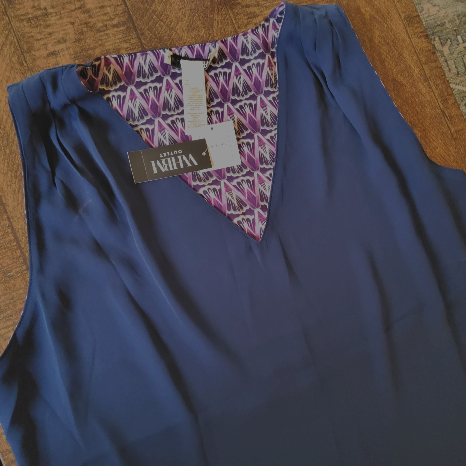WHITE HOUSE BLACK MARKET CHEVRON REVERSIBLE TANK/TOP-LARGE-PURPLE/DARK BLUE-*NEW