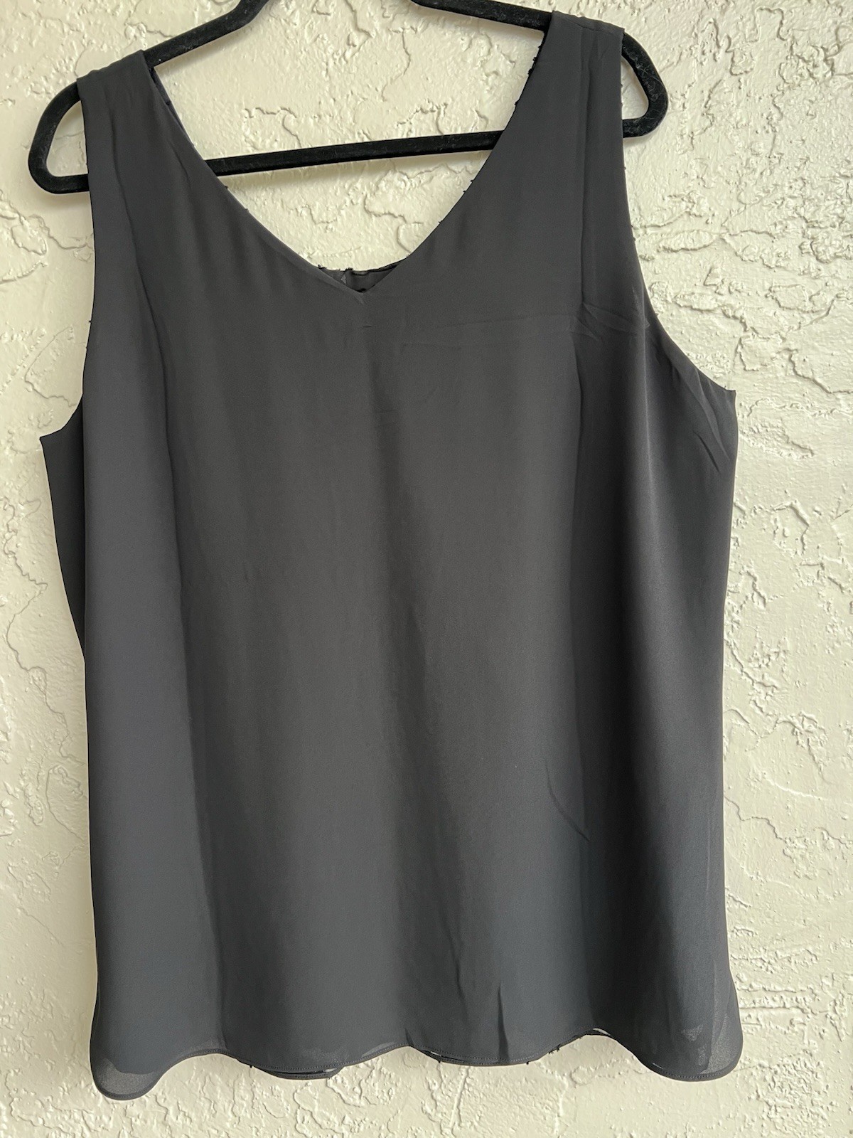 New Chico’s Tank XL Top Womens 3 Black Convertible Reversible Floral Jacquard.