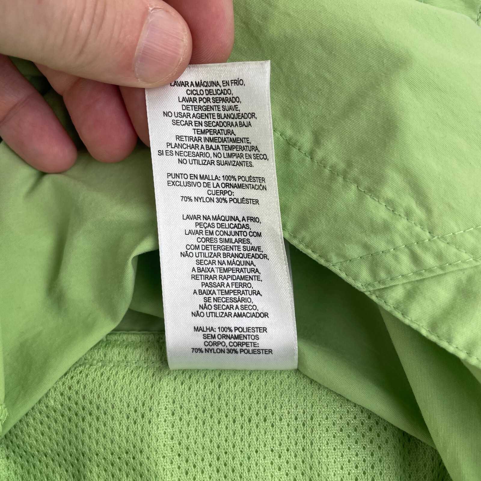 Mountain Hardwear Top Shirt Women 6 Button Up Lime Green Sleeveless Vented Vest
