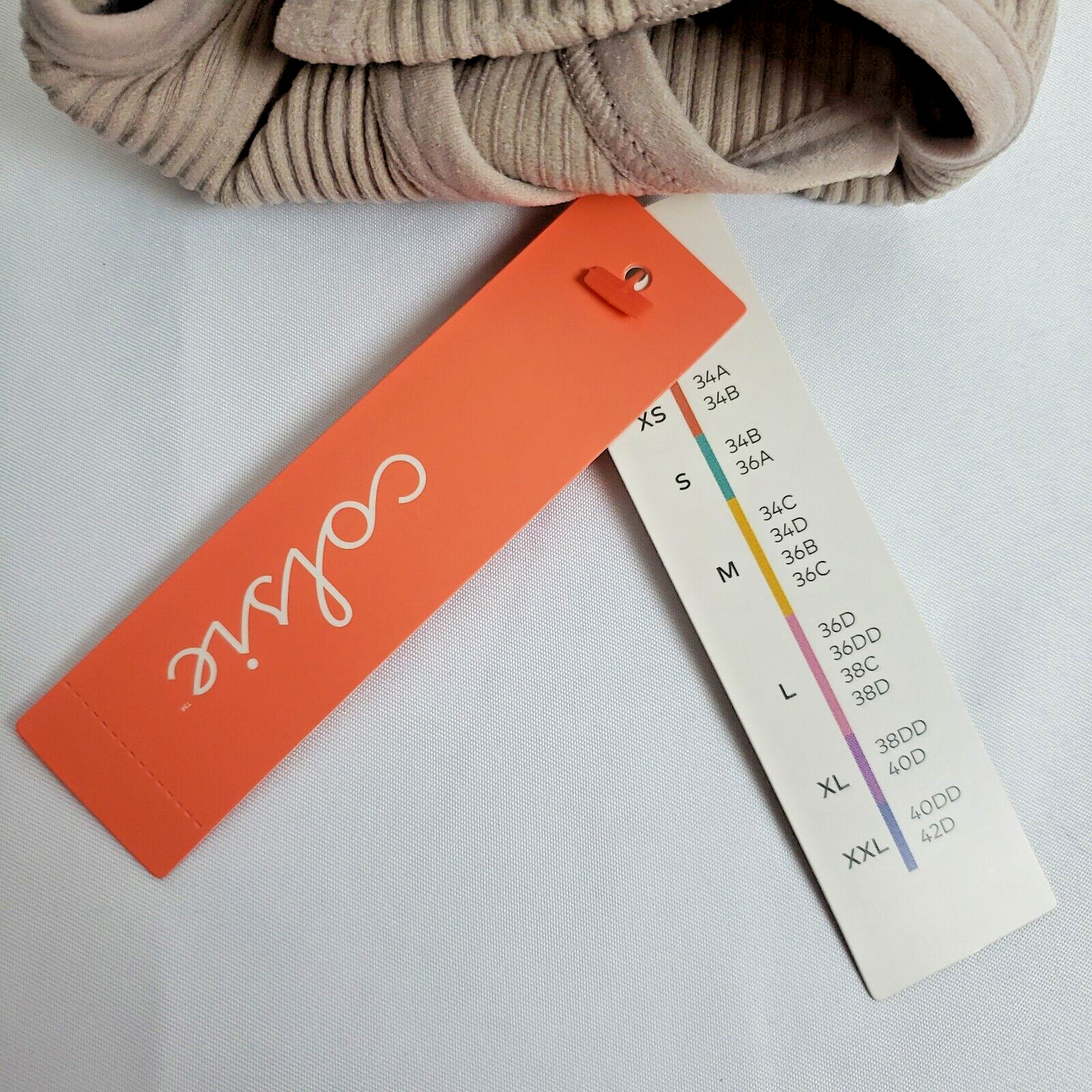 Colsie Women’s Seamless Scoop Ribbed Bodysuit -Beige -Size Large – NWT