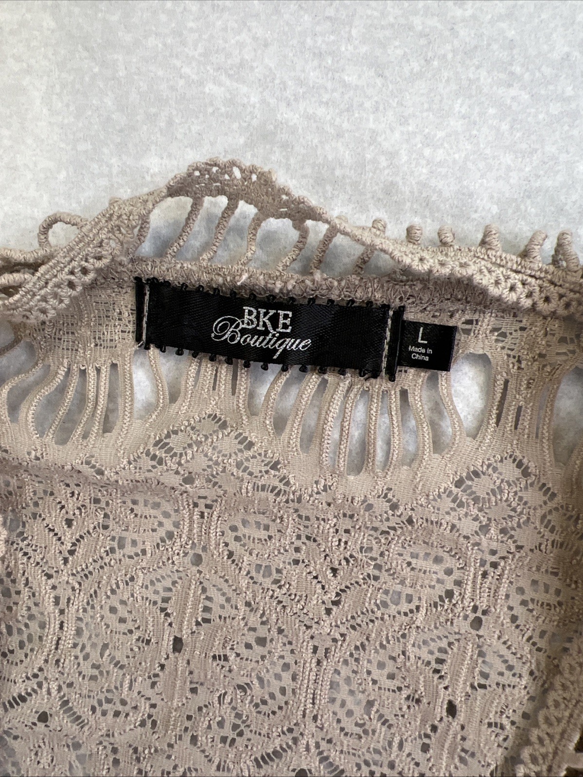 BKE boutique Open Front Cardigan L Crochet Lace Taupe Boho Sheer Lace Trim Women