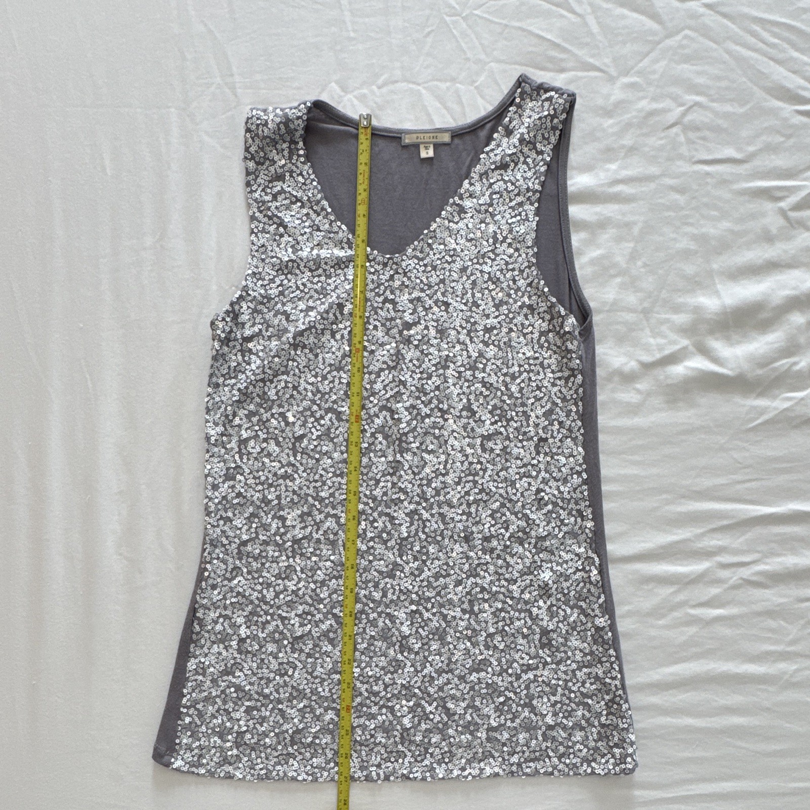 Pleione Gray Silver Sequin Knit V-Neck Sleeveless Pullover Tank Top S
