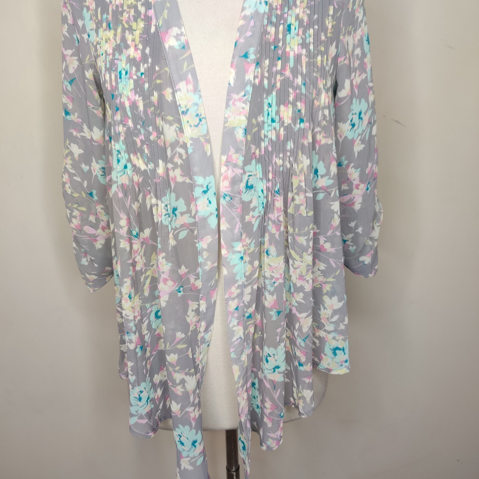 LC Lauren Conrad Open Front Floral Blouse XXS Women’s Tab Sleeve NWT