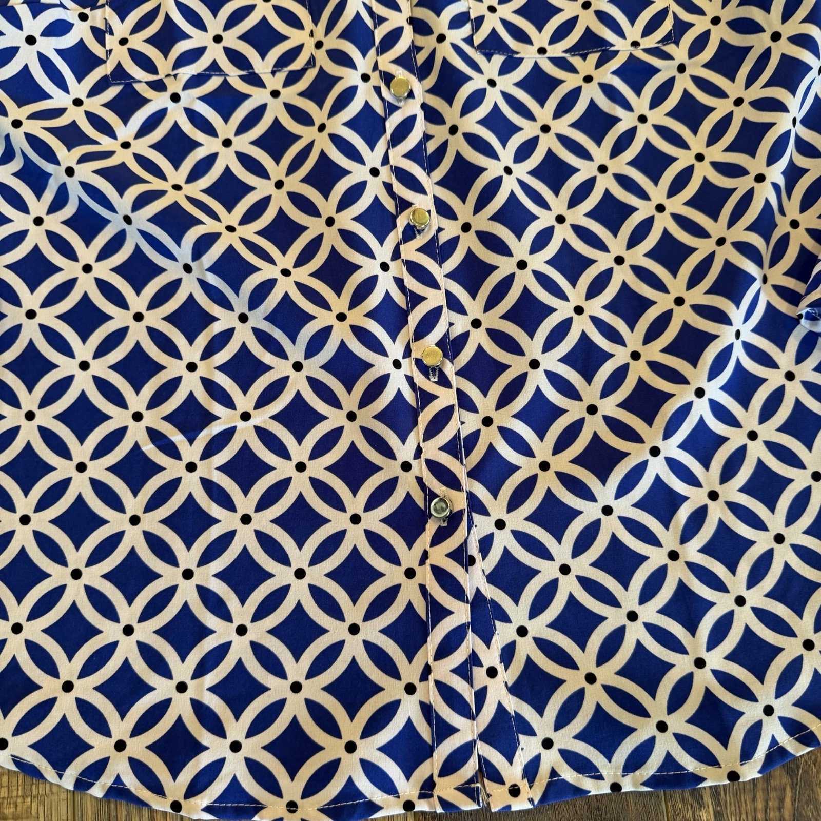 Notations Womens Blouse Small S Blue White Geometric Roll Tab 3/4 Long Sleeve